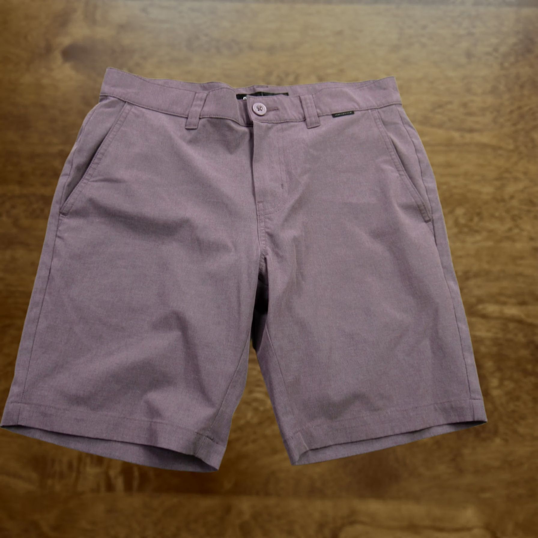 TravisMathew Travis Mathew Shorts Mens 30 Pockets Button Lightweight Outdoors Purple Chino Size US 30 / EU 46 - 1 Thumbnail