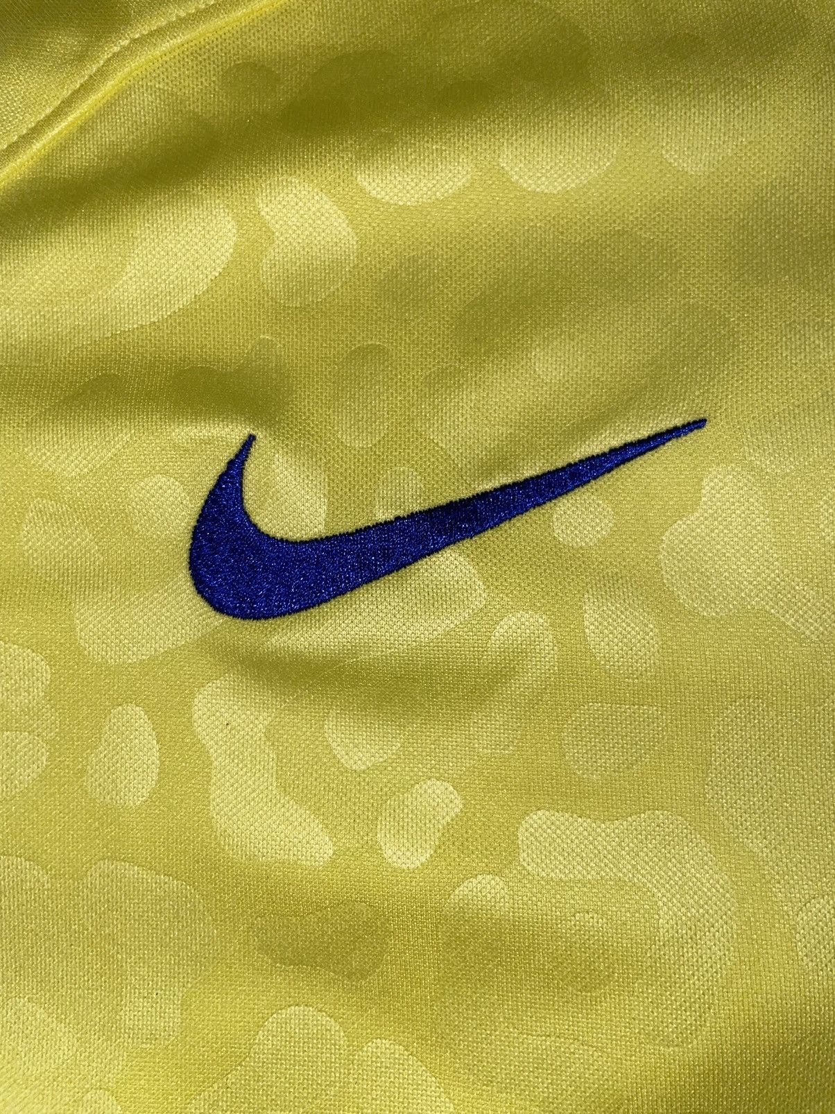 Nike Brazil Jersey 2022 World cup Men’s Size US L / EU 52-54 / 3 - 6 Thumbnail