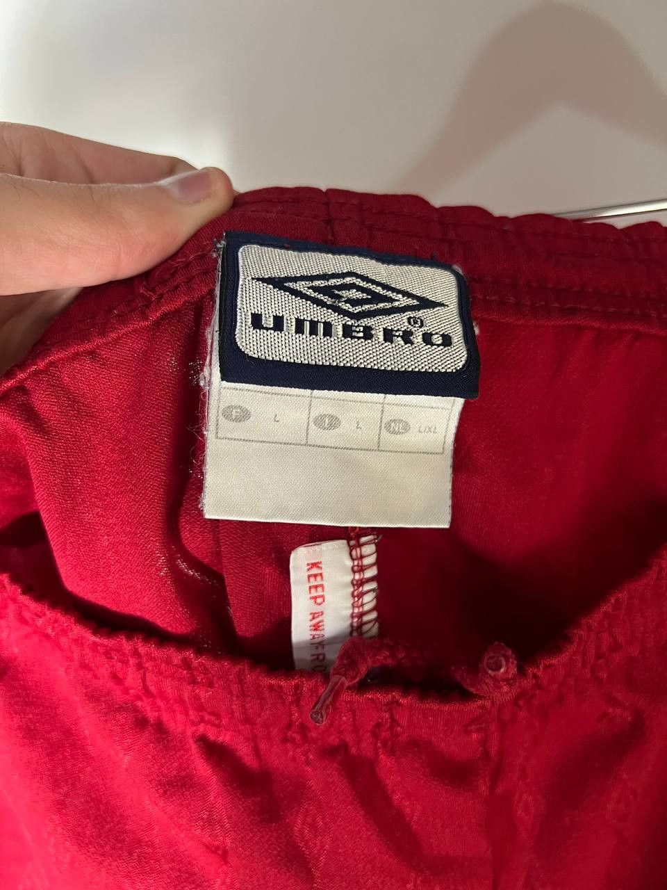 Umbro VINTAGE UMBRO ENGLAND MANCHESTER UNITED SOCCER SHORTS 90s Size US L / EU 52-54 / 3 - 3 Thumbnail