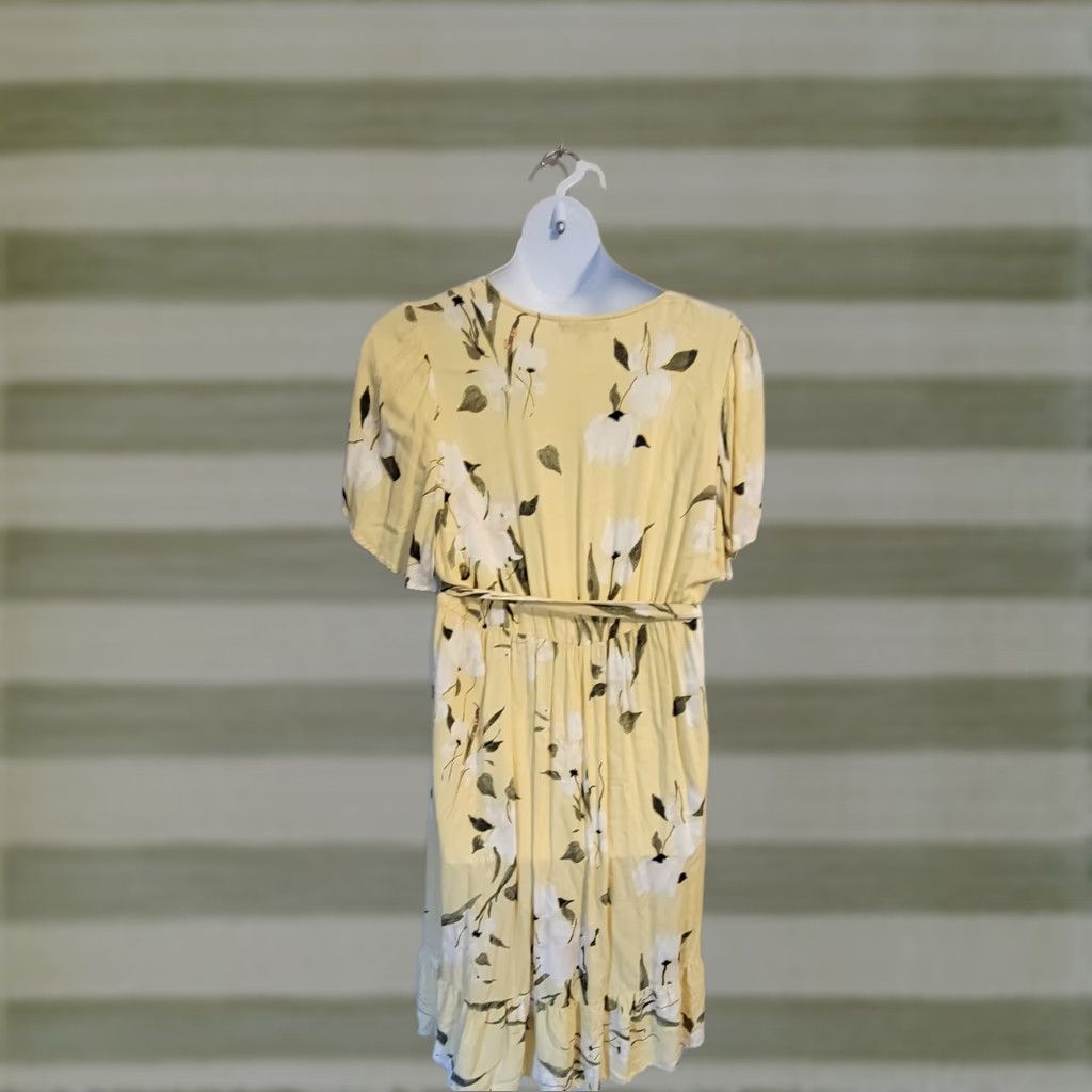 Vintage Rachel Roy Yellow Floral V-Neck Faux Wrap Midi Dress 2X Plus Size Womens Size XXL / US 16-18 / IT 52-54 - 1 Thumbnail