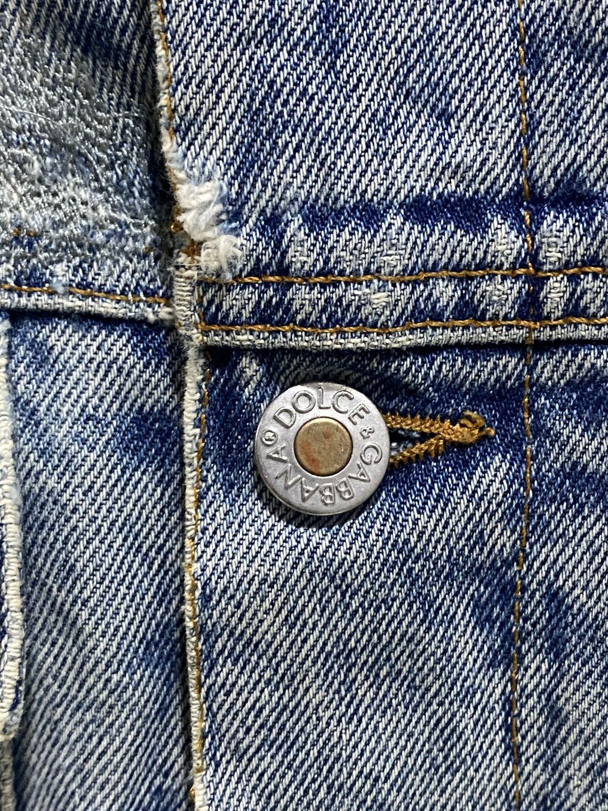 Dolce & Gabbana Vtg Dolce & Gabbana Denim Lining Sherpa Jacket Distressed Size US M / EU 48-50 / 2 - 8 Thumbnail