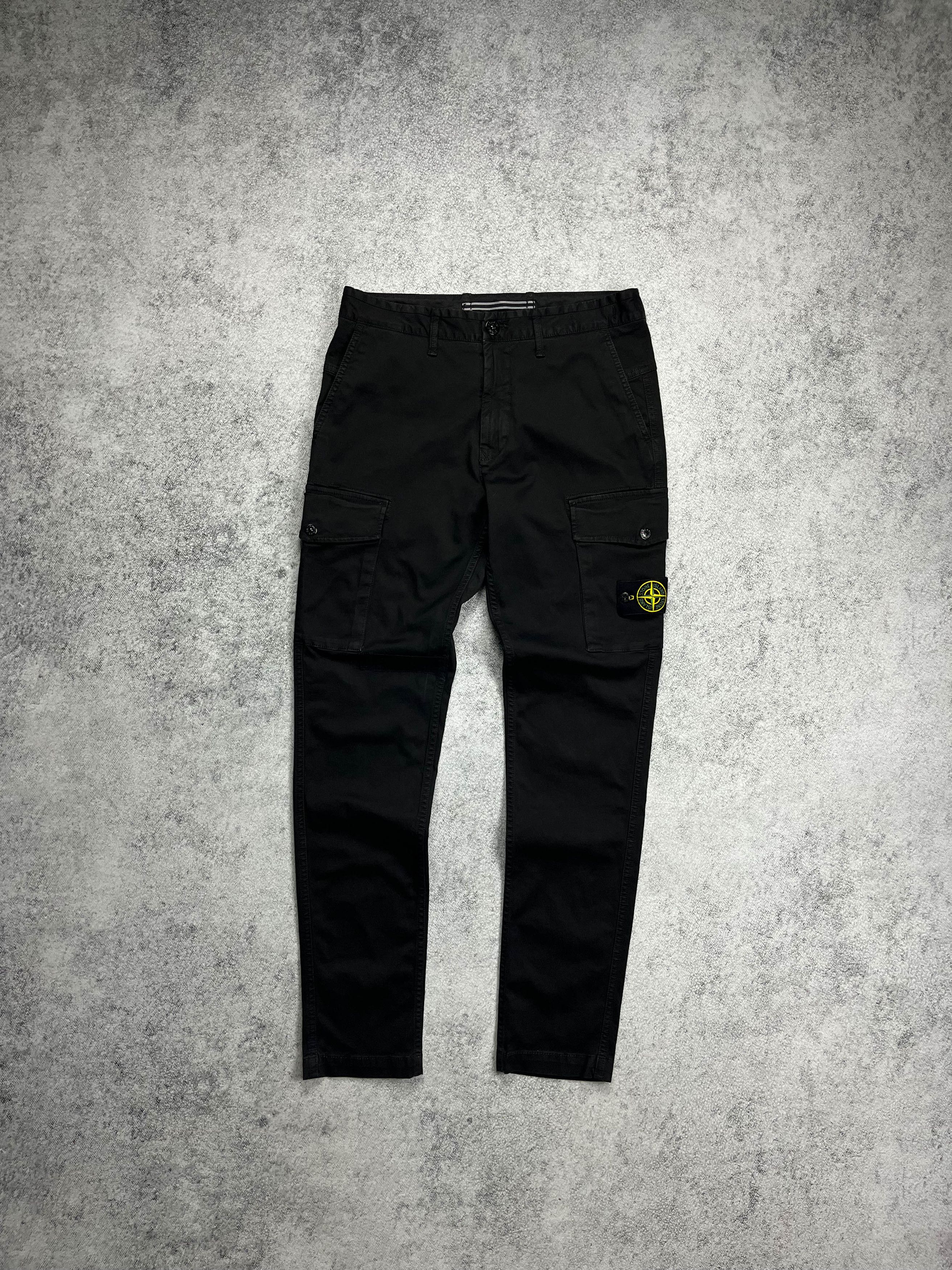 image of Stone Island Stretch Broken Twill Cotton Old Effect Cargo in Black, Men's (Size 30)
