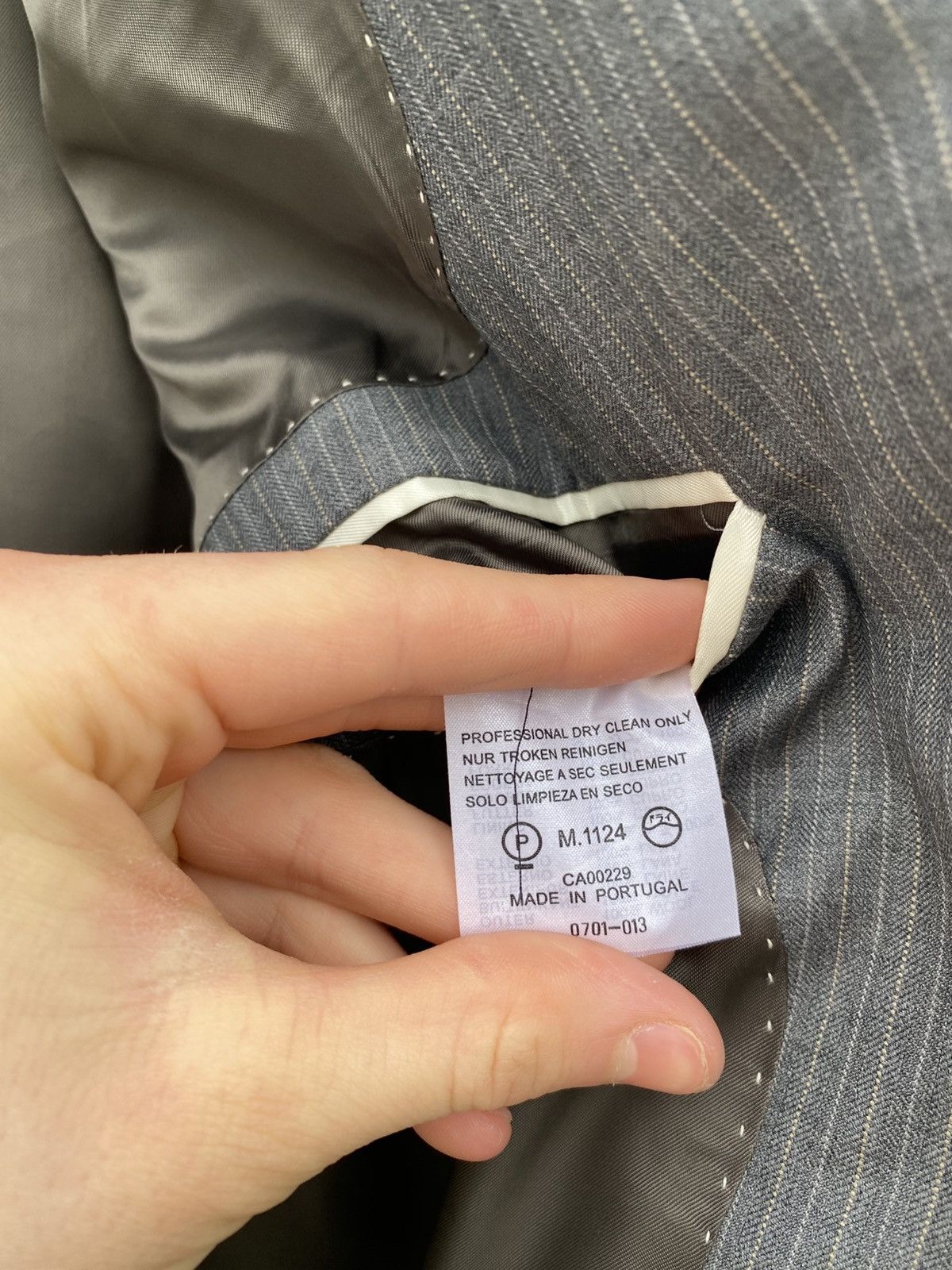 Aquascutum Aquascutum London Grey Pinstripe Blazer 100% Wool Size L NWT Size 46L - 9 Thumbnail
