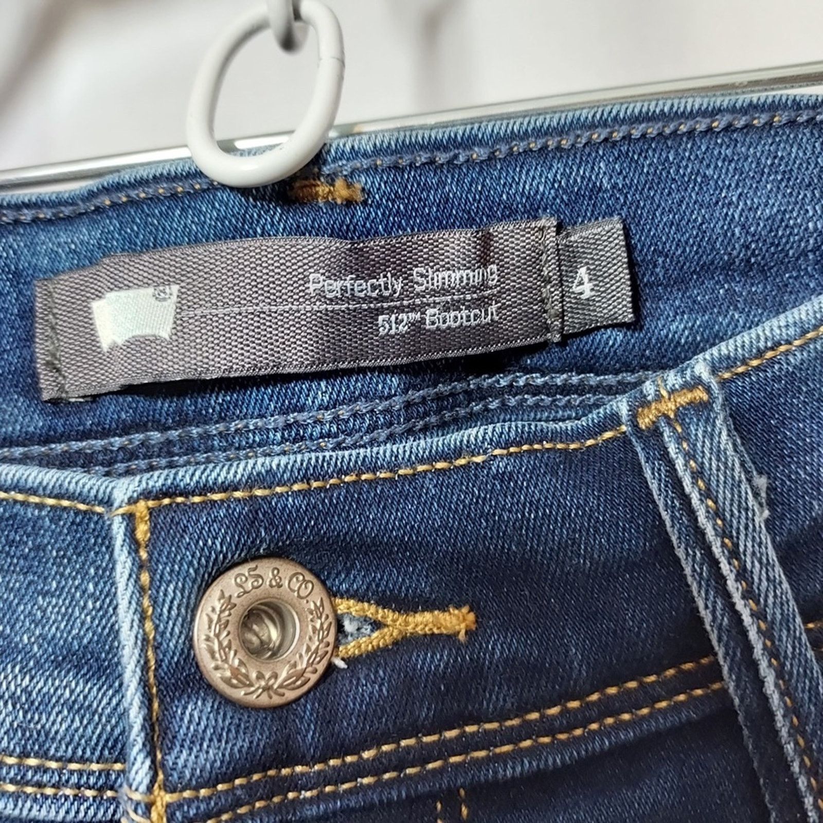 Levi's Levi's 512 Perfectly Slim Bootcut Blue Denim Mid Rise Jeans Size 27" / US 4 / IT 40 - 6 Thumbnail