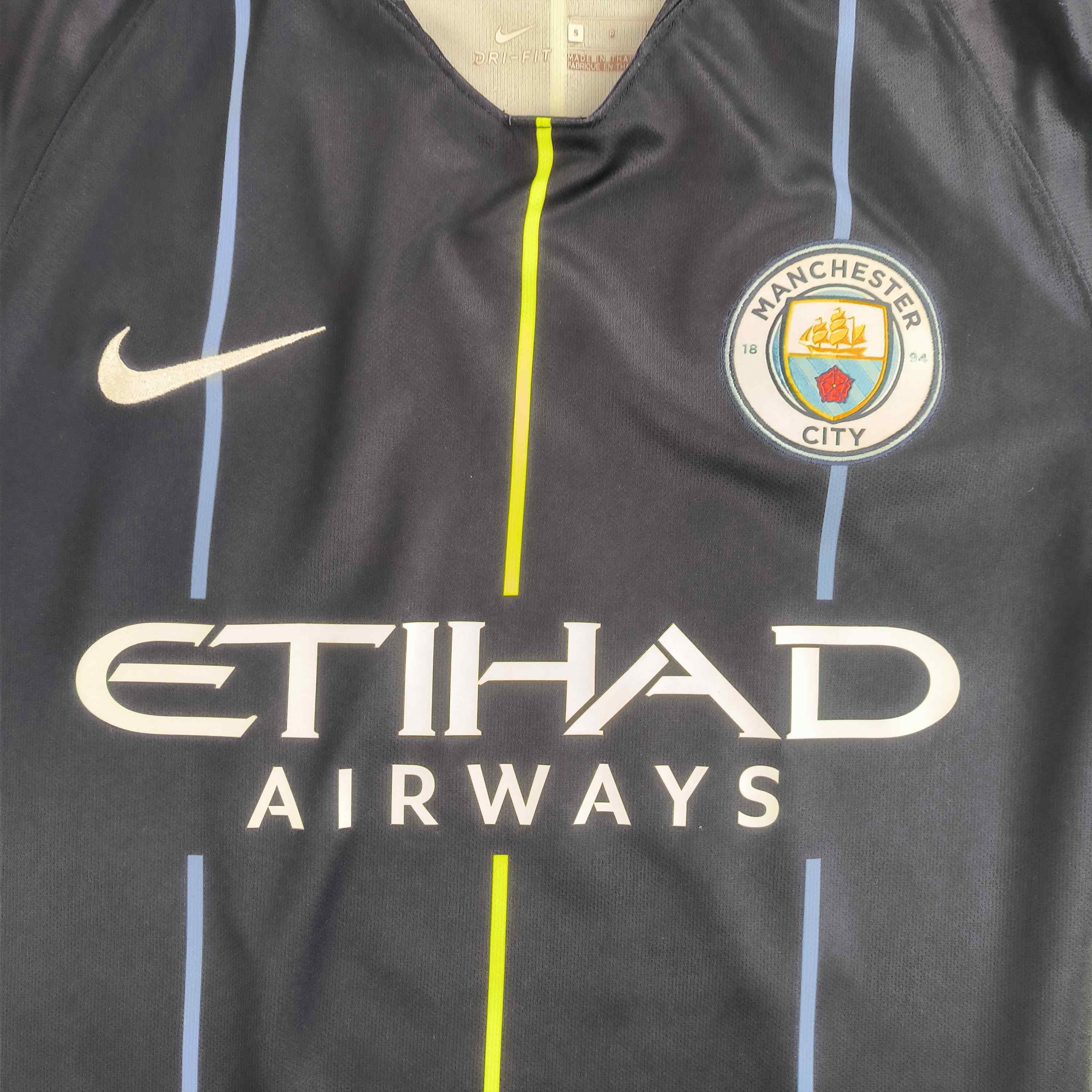 Nike Manchester City 2018-19 Nike away Kompany football jersey S Size US S / EU 44-46 / 1 - 3 Thumbnail