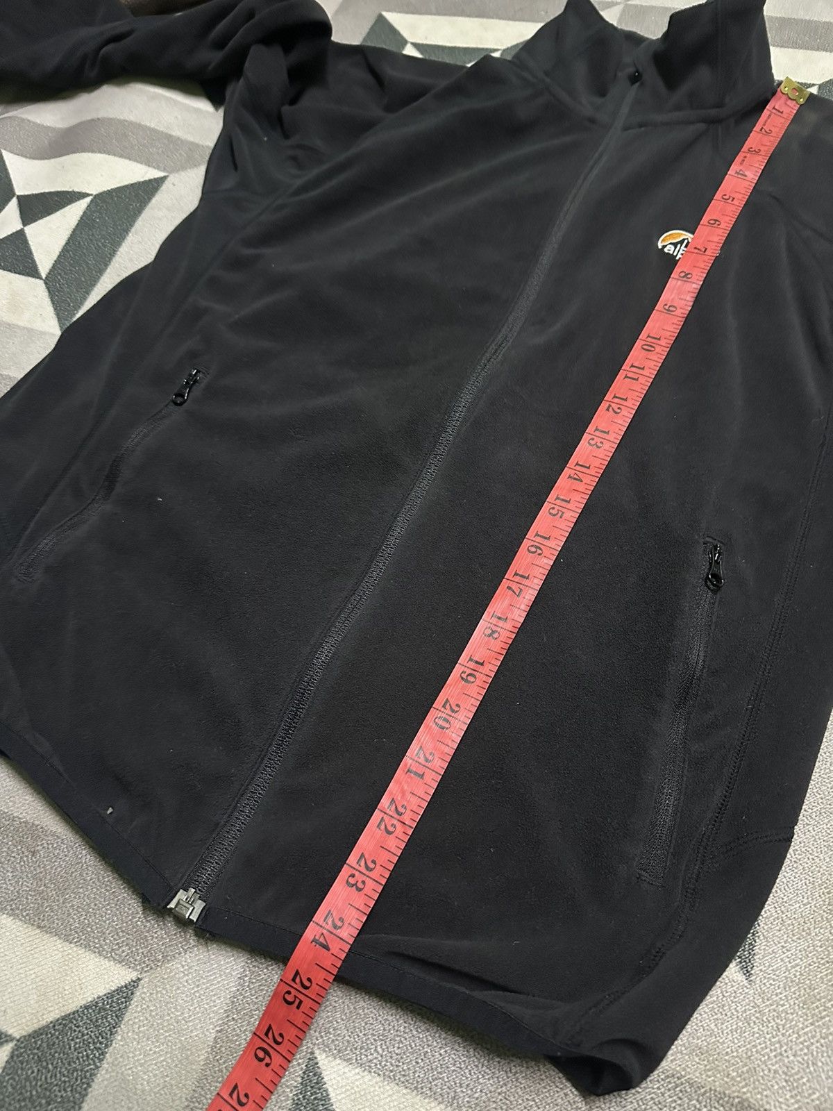 Other Lowe alpine sweater black size S Size US S / EU 44-46 / 1 - 7 Thumbnail