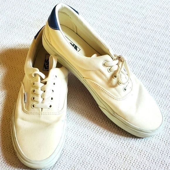 Vans Vans off the Wall Old Skool White Sz. 11.5 Sneakers Size US 11.5 / EU 44-45 - 1 Thumbnail