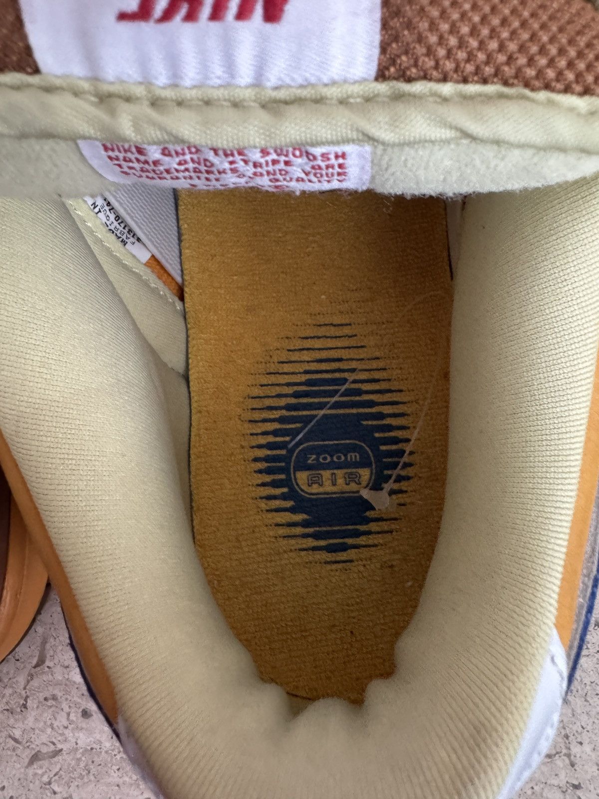 Nike SB Nike SB Dunk Low Newcastle Brown Ale Size US 10.5 / EU 43-44 - 16 Thumbnail