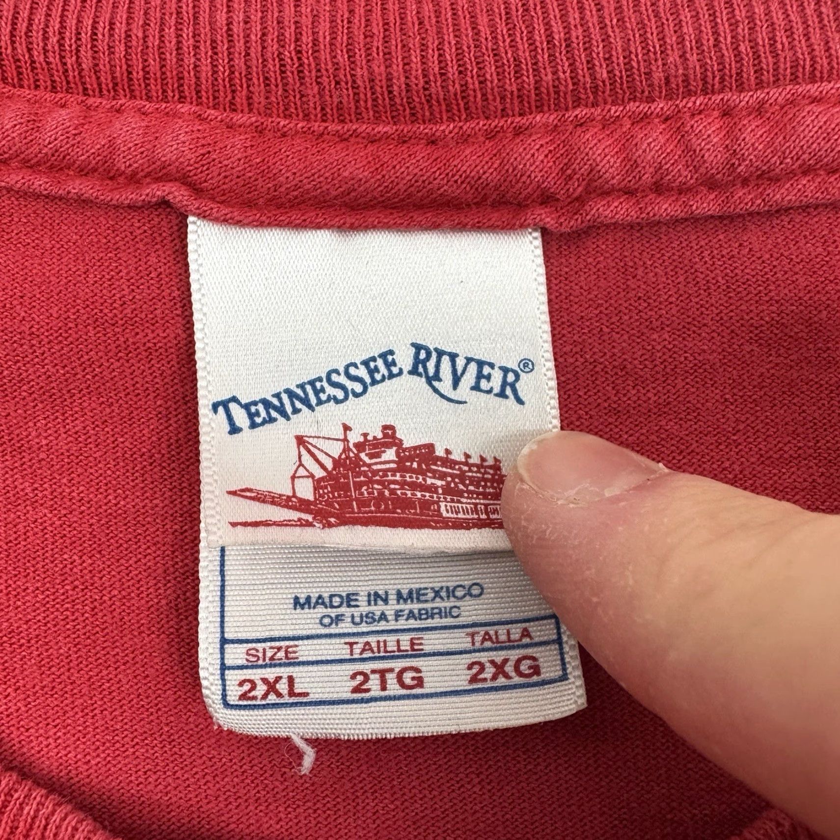 Vintage VINTAGE Tennessee River T-Shirt Adult 2XL Red Cotton Cartoon Hipster 90s Y2K Funny Shirt Mens Size US XXL / EU 58 / 5 - 5 Thumbnail