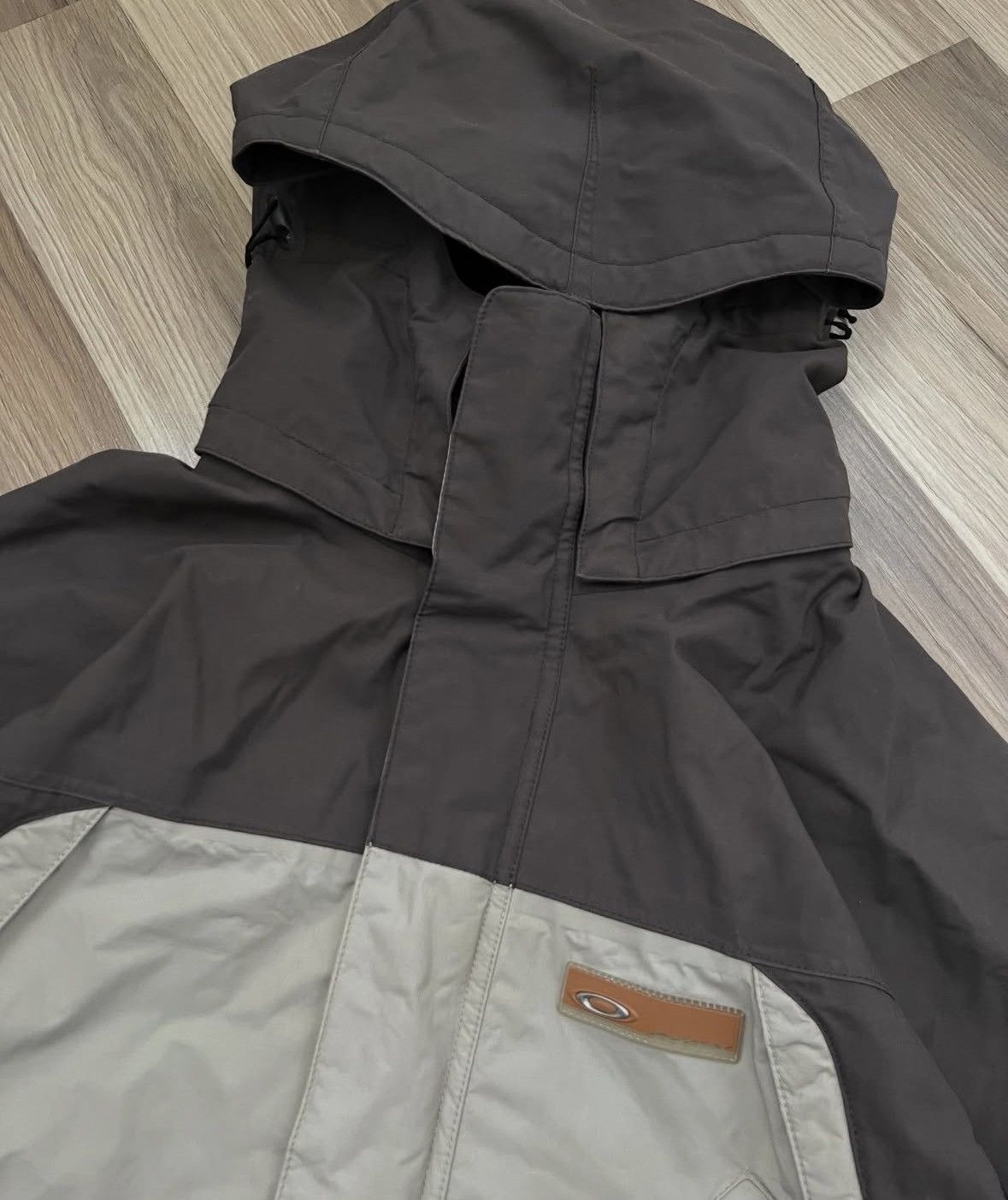 Oakley ✅CRAZY OAKLEY JACKET ✅🔥 Size US L / EU 52-54 / 3 - 6 Thumbnail