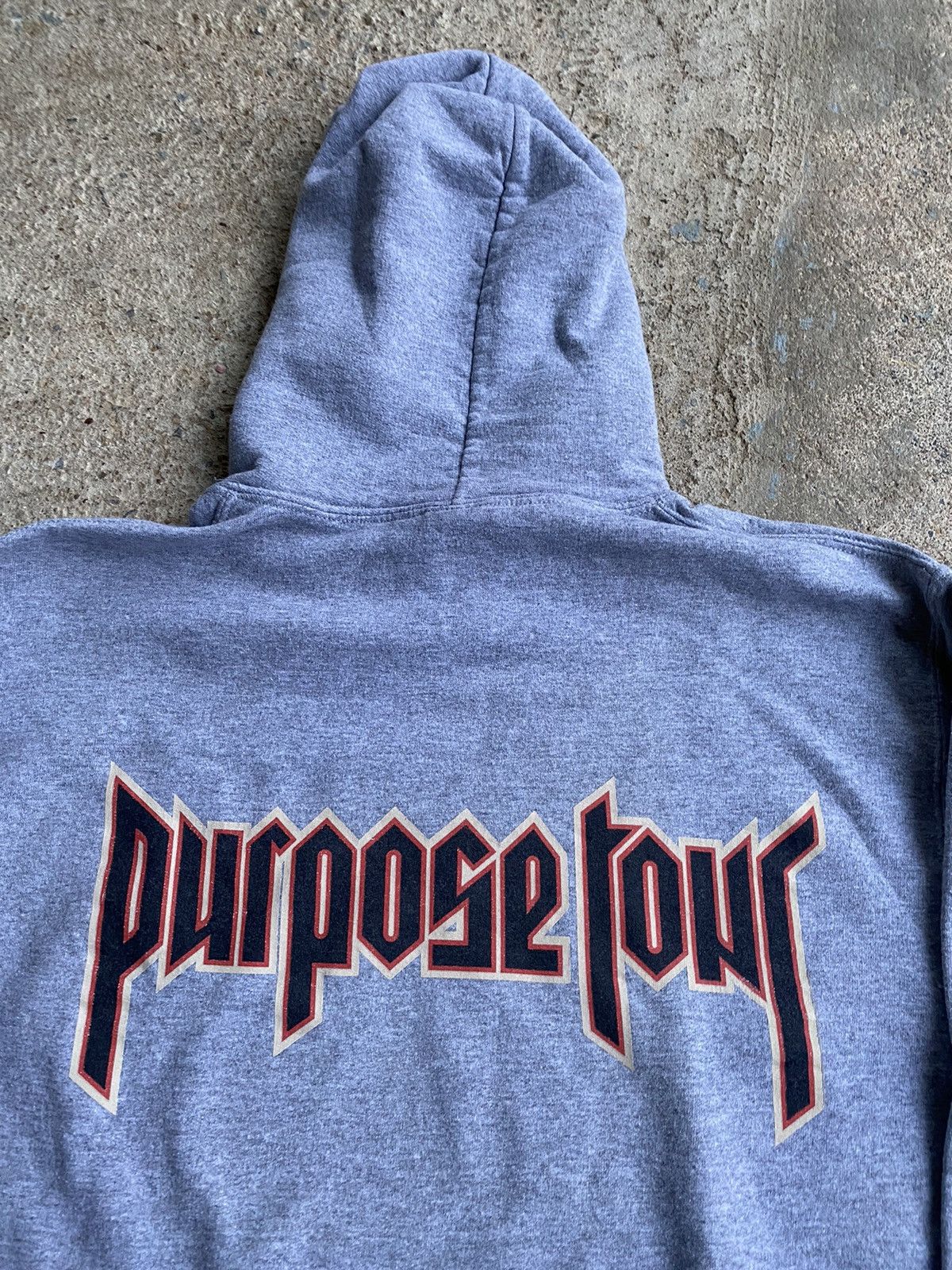 Justin Bieber × Vintage Vintage Justin Bieber Purpose Tour Staff Hoodie Size US S / EU 44-46 / 1 - 2 Thumbnail