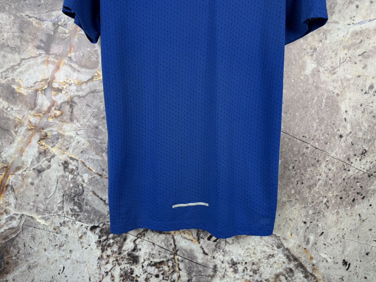 Nike Men’s Nike Running T-Shirt Blue Sportswear Size Medium Size US M / EU 48-50 / 2 - 10 Thumbnail