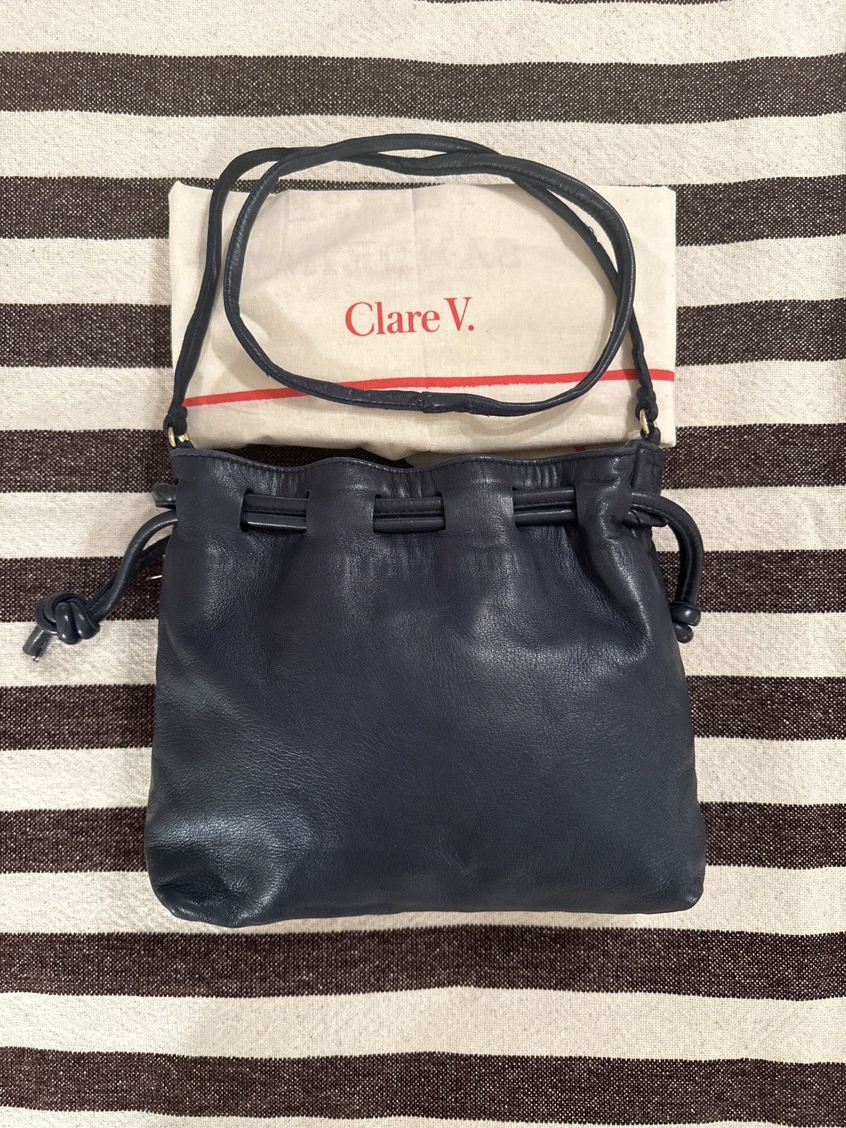Clare V. Clare V. Petit Henri Navy Blue Size ONE SIZE - 1 Thumbnail