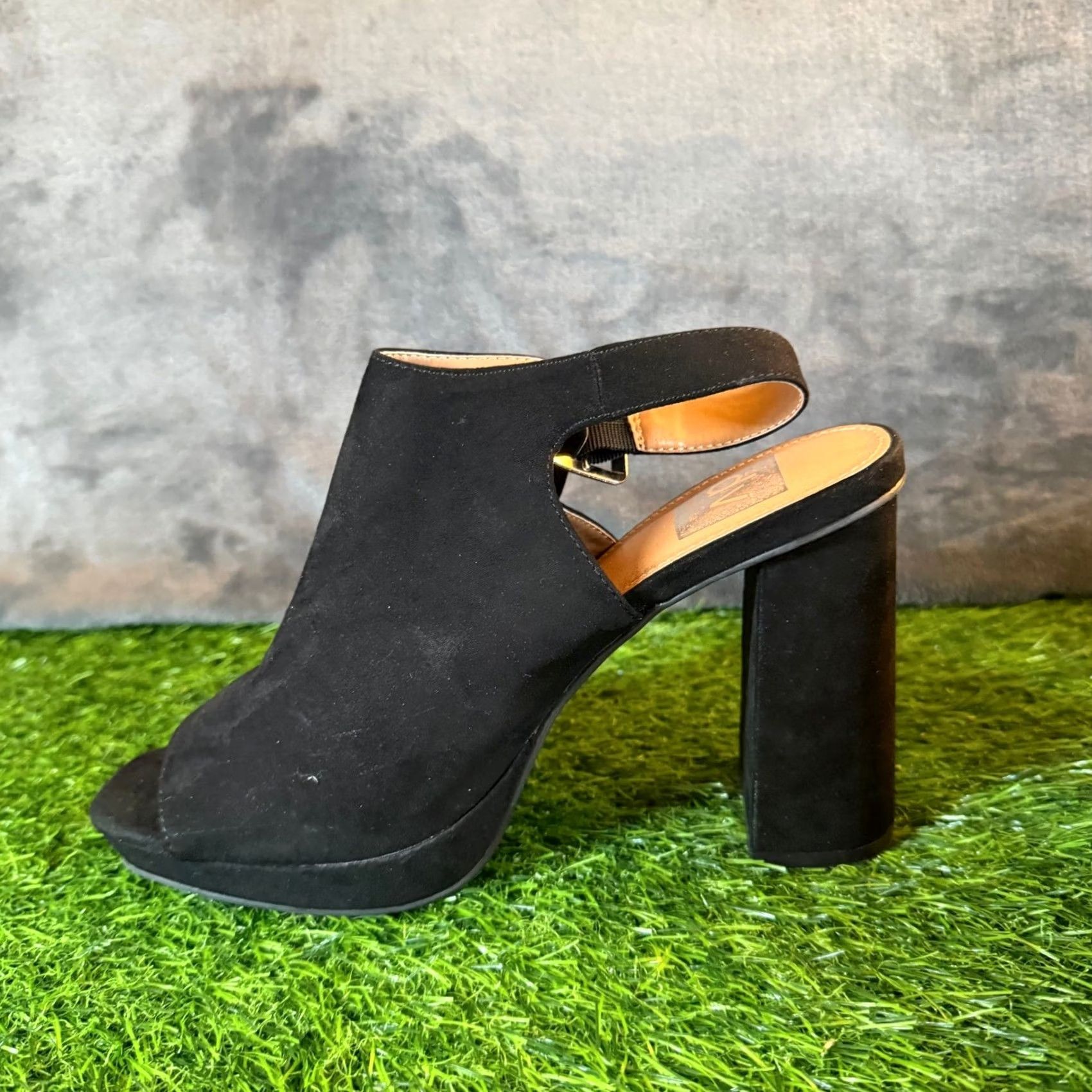Vintage DV by Dolce Vita Powder Black Faux Suede Platform Slingback Sandals Womens 7.5 Block Heel 4.5" Buckle Wide Strap Women Party/Cocktail Shoes Size US 8 / IT 38 - 5 Thumbnail