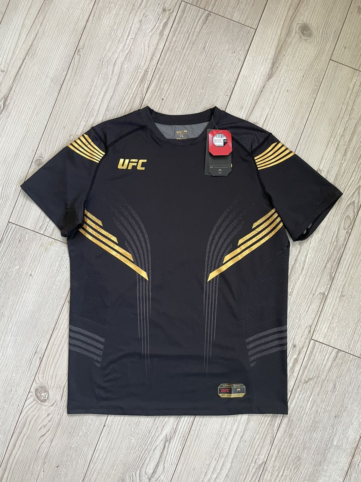 UFC UFC Dustin Poirier Fight t shirt Size US L / EU 52-54 / 3 - 1 Thumbnail