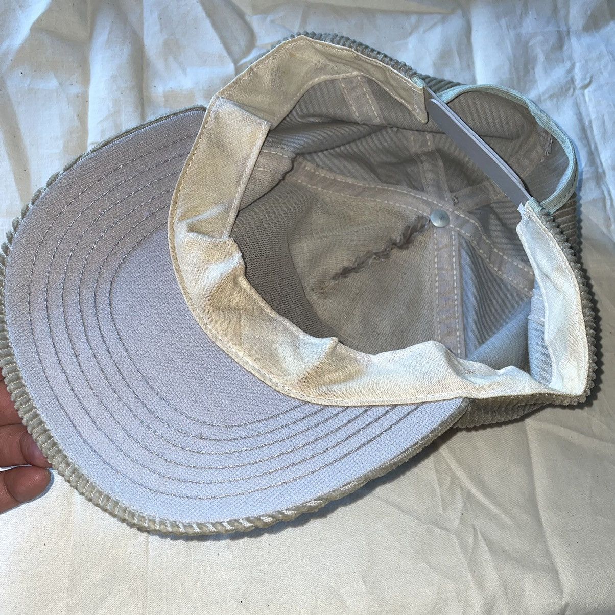Vintage Vintage Corduroy Winternationals Snapback Hat Size ONE SIZE - 3 Thumbnail