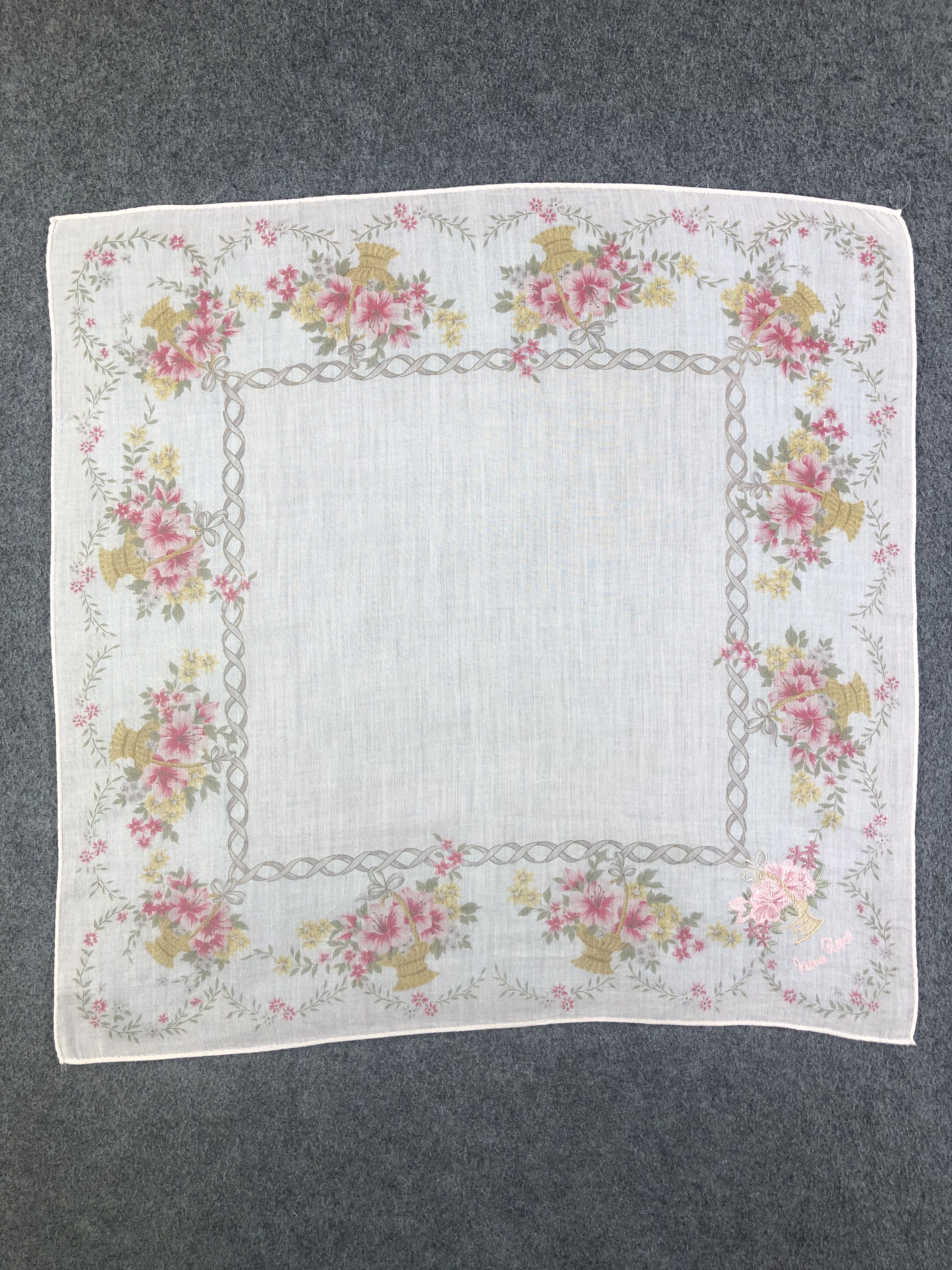 Nina Ricci × Vintage Nina Ricci Handkerchief / Bandana / Neckerchief Size ONE SIZE - 3 Thumbnail