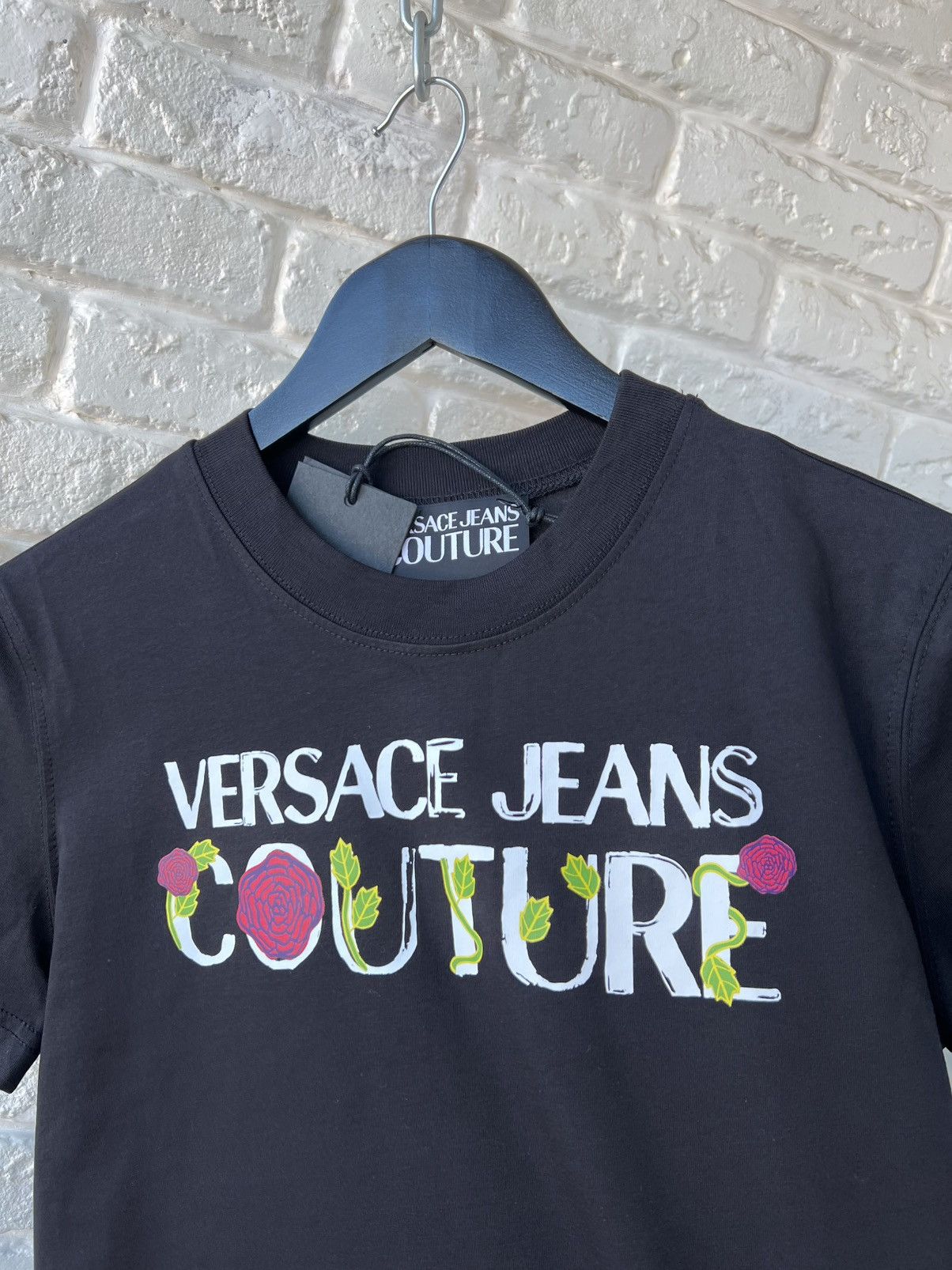 Versace Jeans Couture Versace Big Floral Logo T-Shirt Tee Size M / US 6-8 / IT 42-44 - 3 Thumbnail