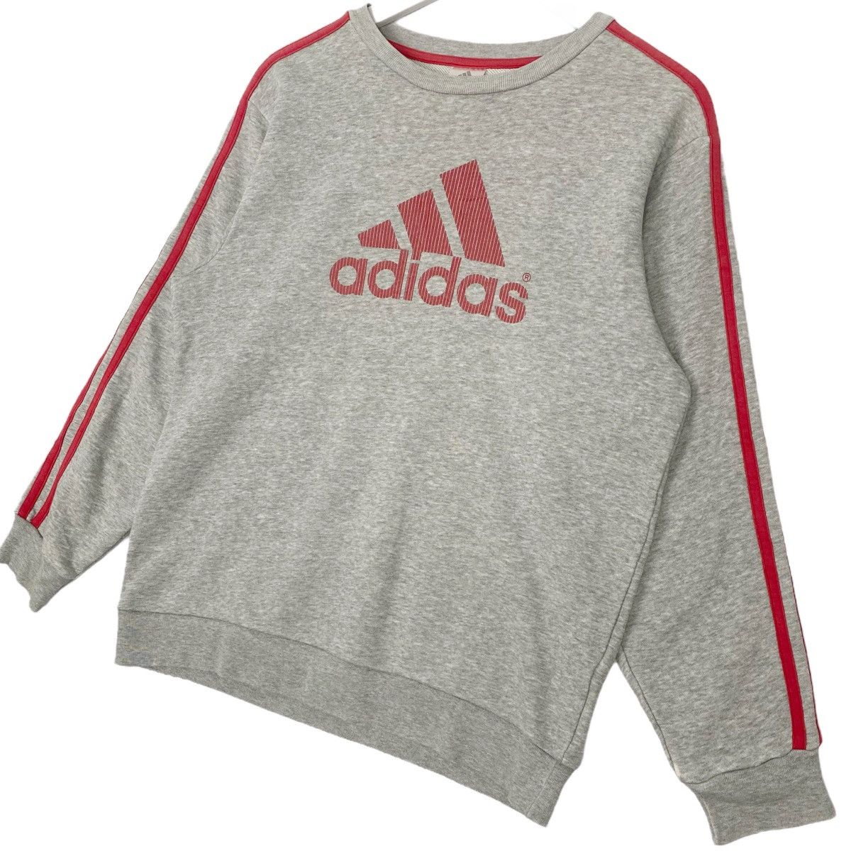 Other Vintage Adidas Crewneck Sweatshirt Gray/Red Size M Size US M / EU 48-50 / 2 - 2 Thumbnail