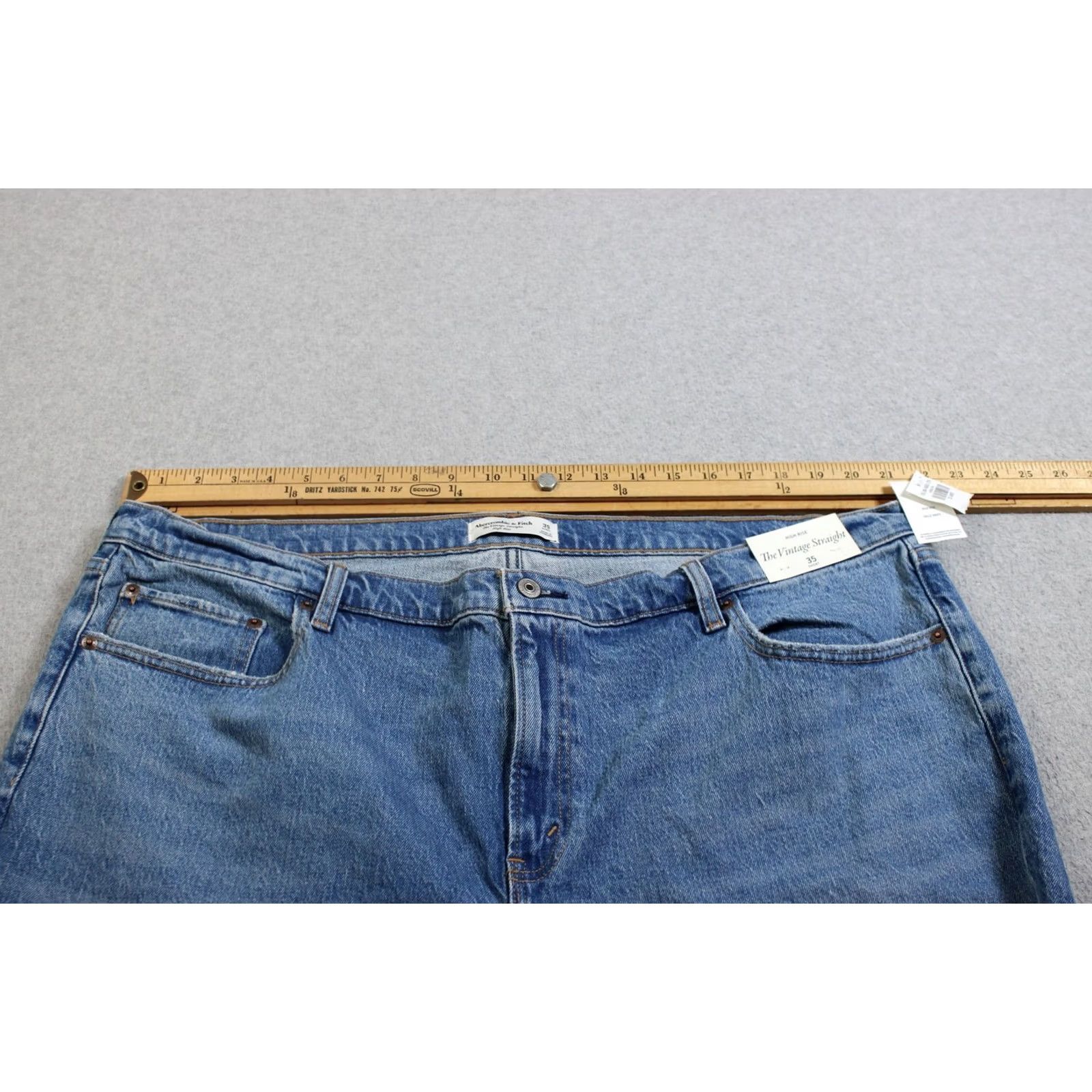Abercrombie & Fitch VINTAGE Abercrombie & Fitch Jeans Women 35 Short Blue High Rise Vintage Straight Raw Hem Jeans (Medium Wash) Womens Size 24" / US 00 / IT 34 - 7 Thumbnail