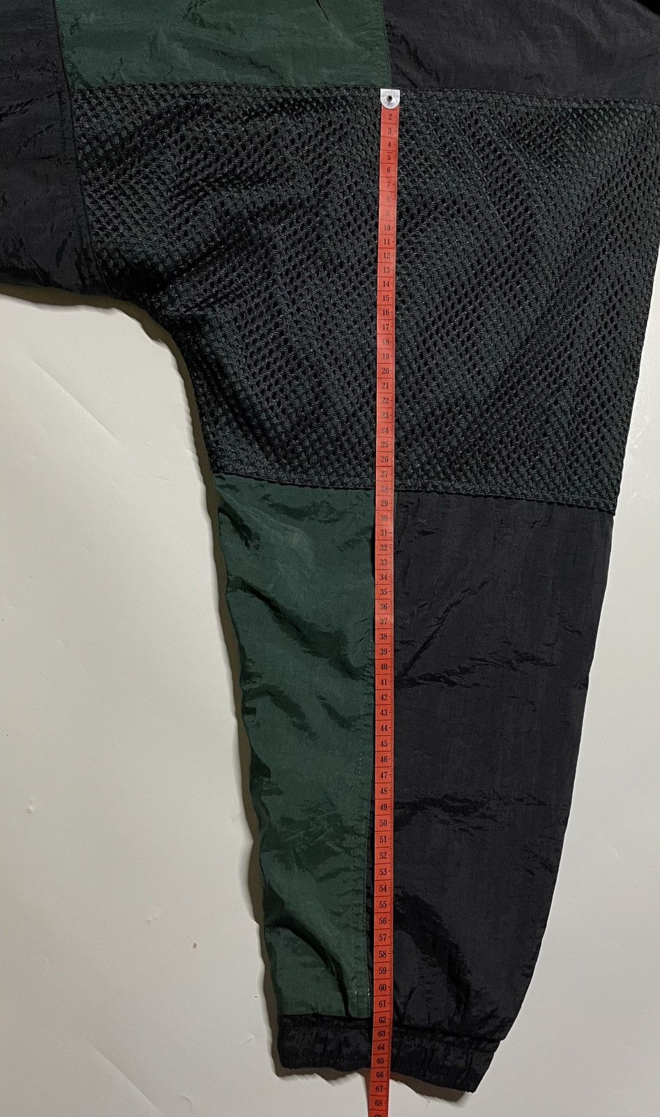 Nike × Vintage Nike Air 90s Hooded Lightweight Winter Swoosh puffer Jacket Size US XL / EU 56 / 4 - 24 Thumbnail