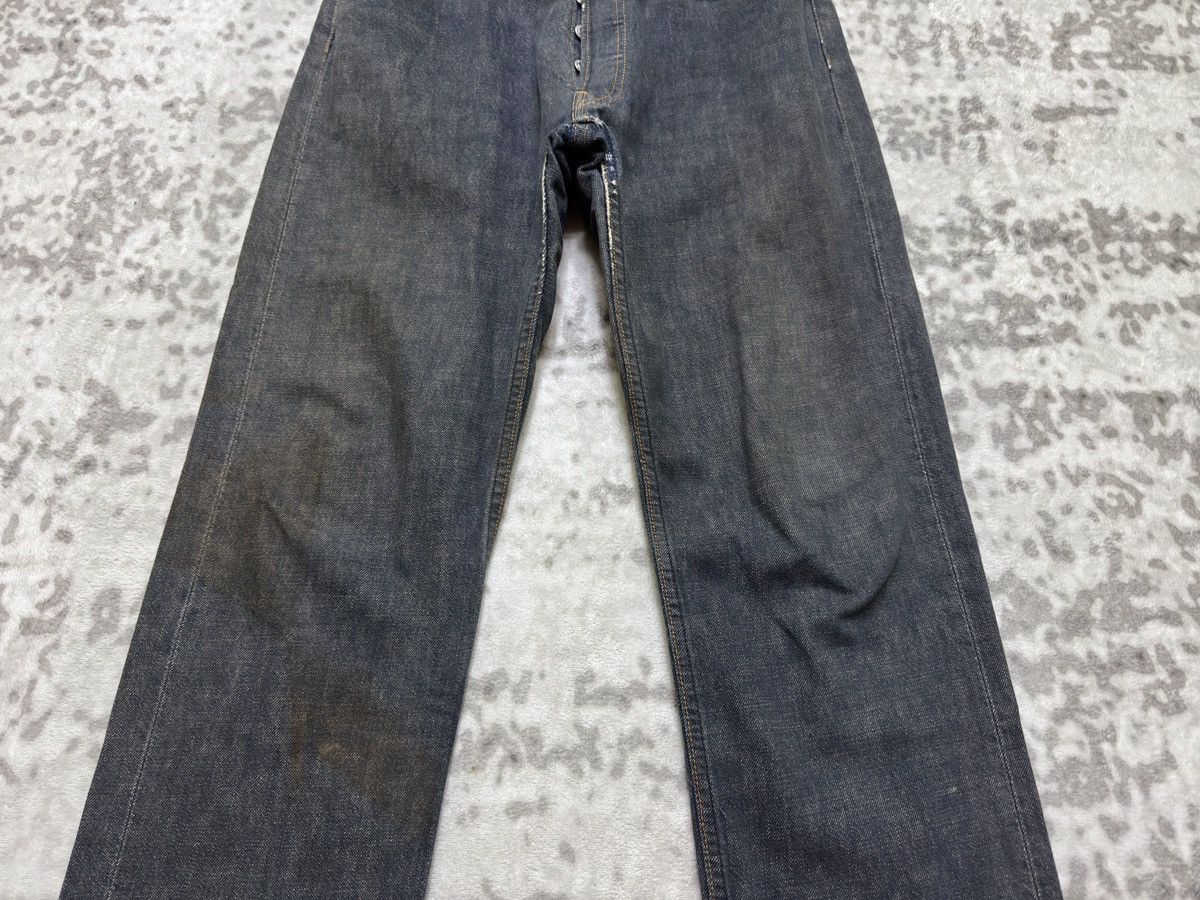 Levi's Vintage Levi's 501 Distressed classic straight-leg cut Size US 31 - 7 Thumbnail