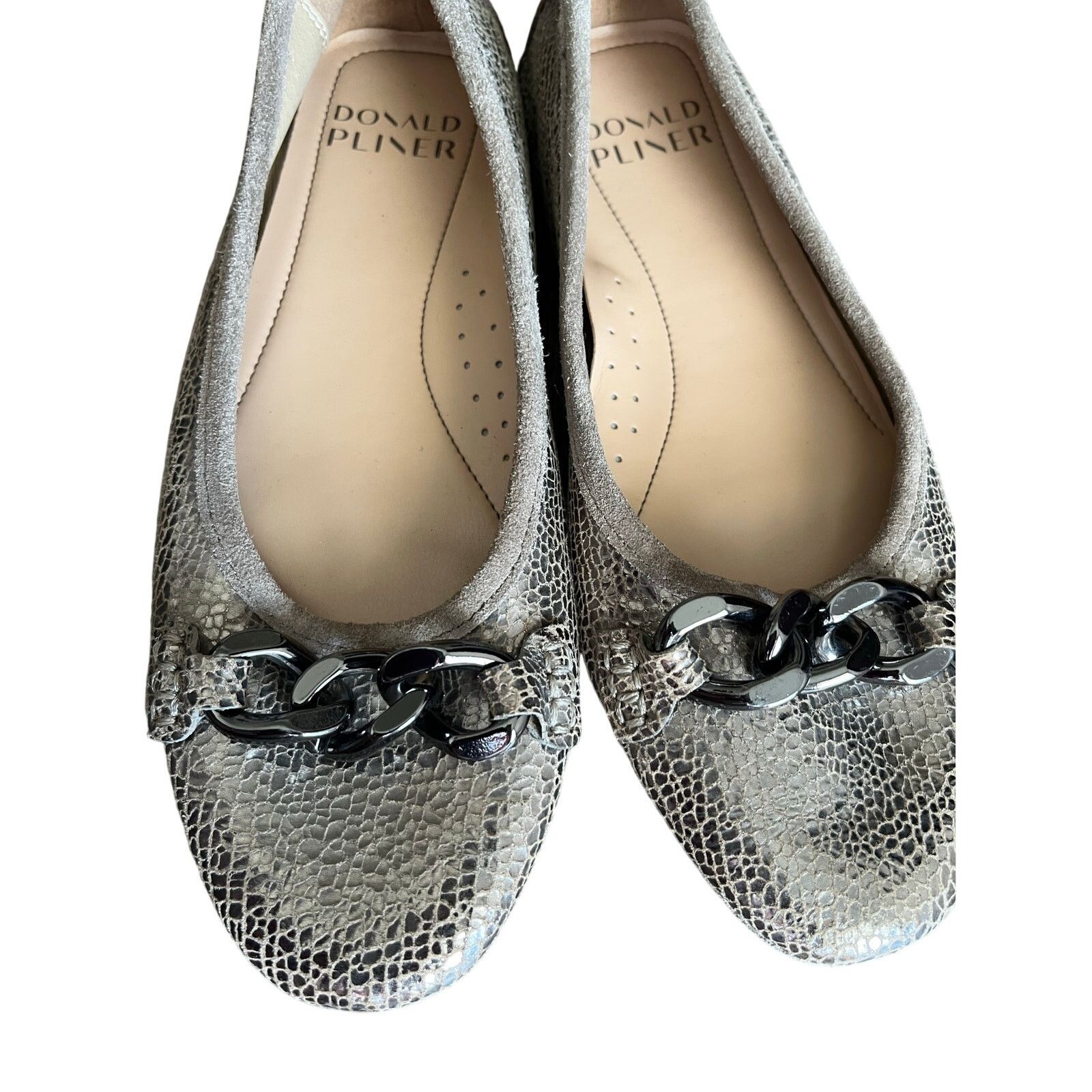 Donald Pliner DONALD PLINER Raya Pebbled Leather Flat Womens 6.5 Metallic Size US 6.5 / IT 36.5 - 2 Thumbnail