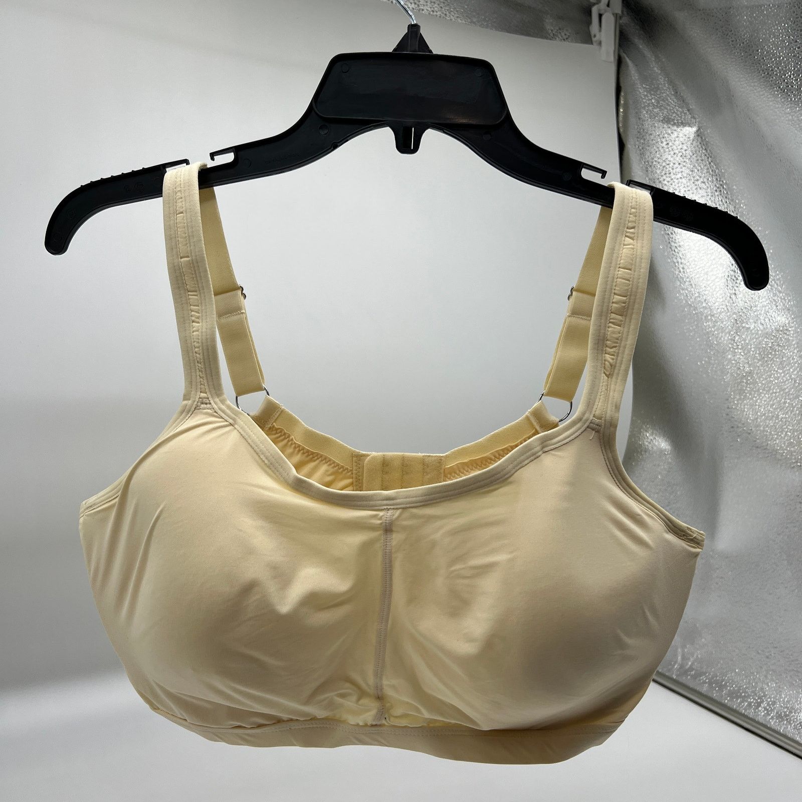 Other Breezies Comfort Zone Full Coverage Underwire T-Shirt Bra Size XS / US 0-2 / IT 36-38 - 1 Thumbnail