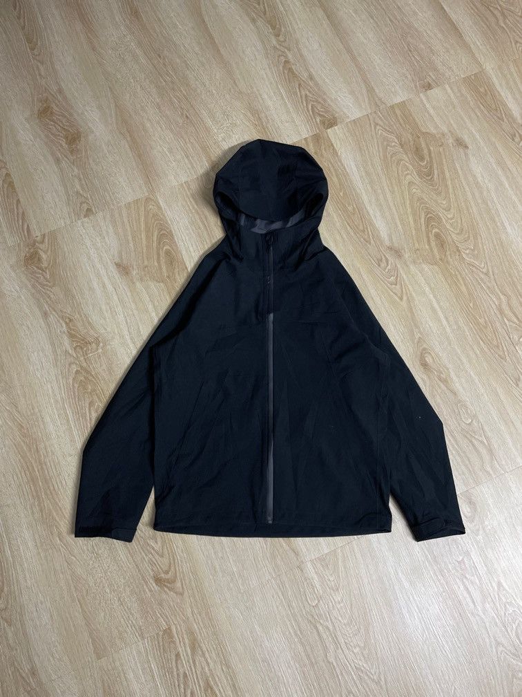 Uniqlo Uniqlo gopcore light jacket Size US S / EU 44-46 / 1 - 1 Thumbnail