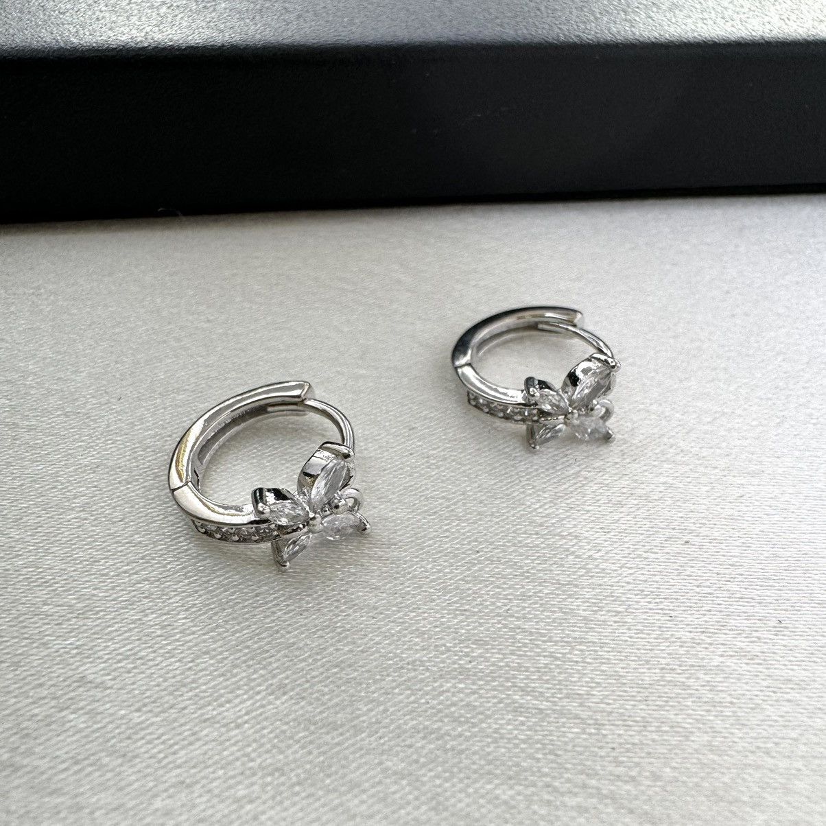 Designer × Other 13mm Small CZ Butterfly Hoop Earrings for Women Size ONE SIZE - 2 Thumbnail