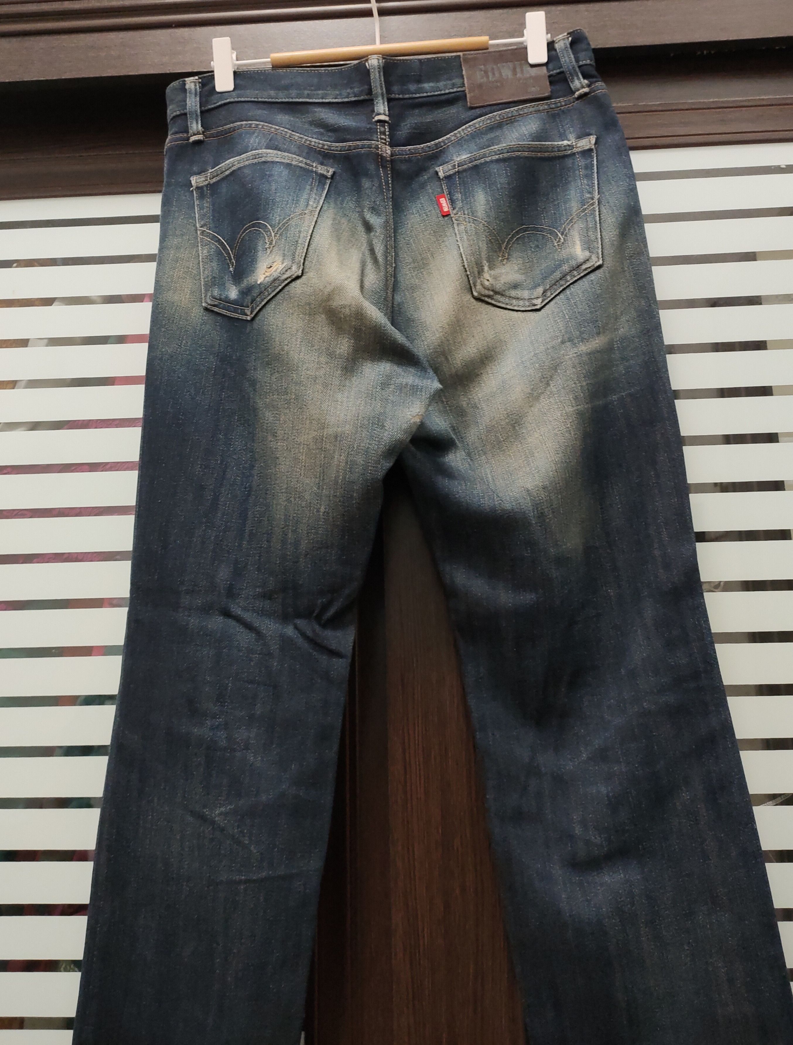 Japanese Brand 💥 Flared Distressed Edwin Japanese Brand Jeans💥 Size US 33 - 7 Thumbnail