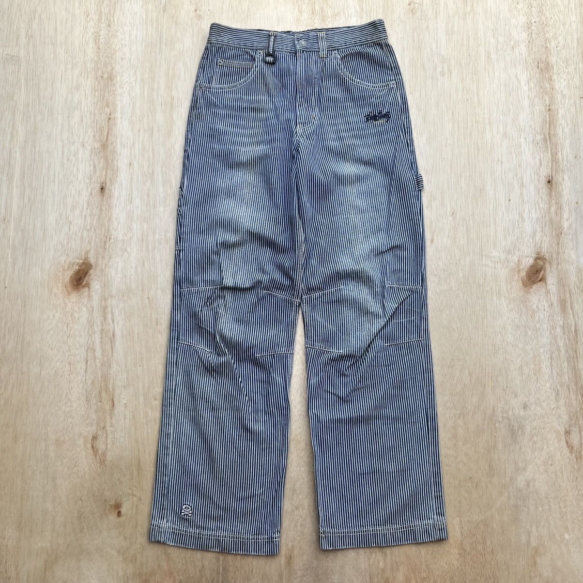 Japanese Brand BLUE CROSS JEANS CO HICKORI CARPENTER JAPAN RARE Size US 27 - 8 Thumbnail
