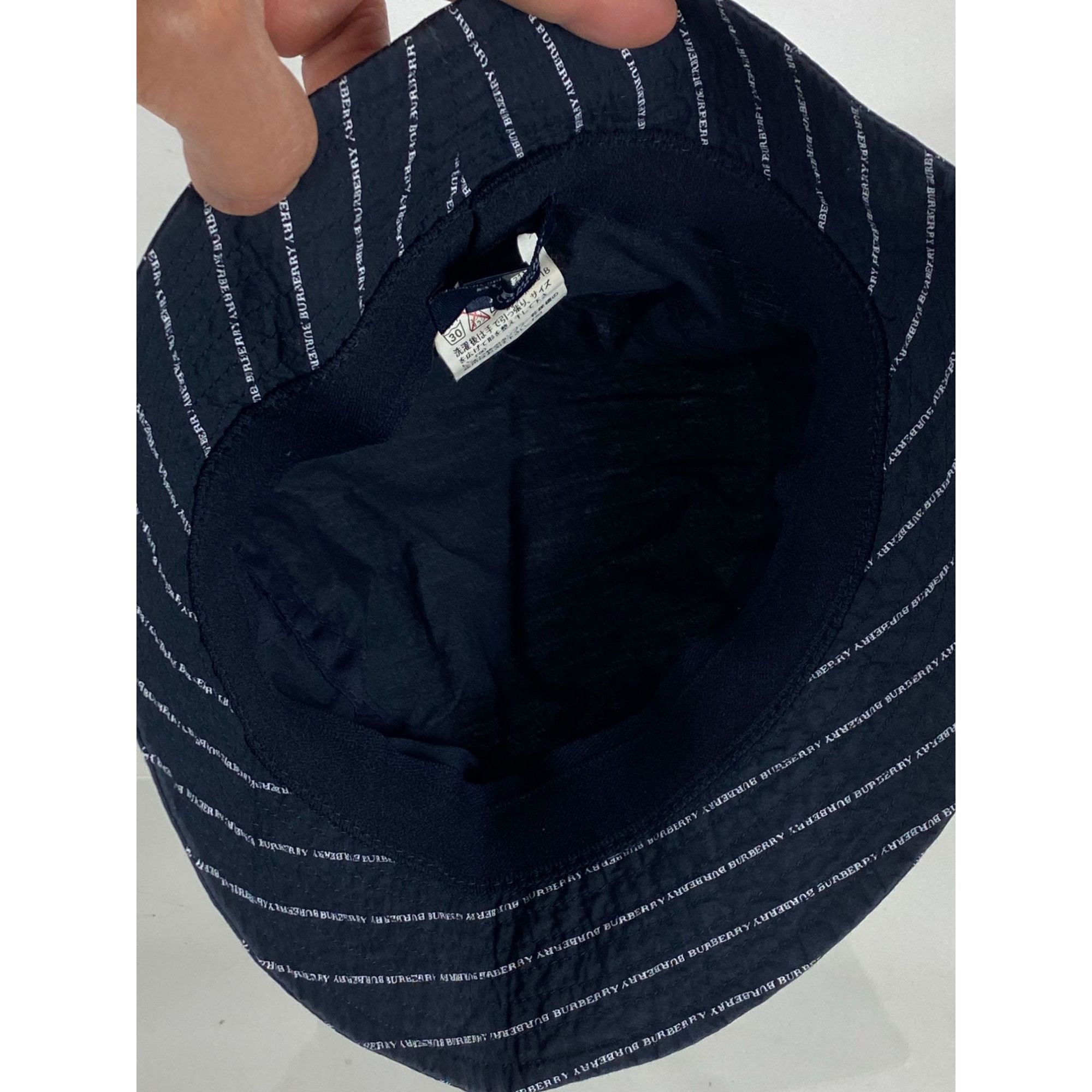 Burberry Burberry London Repeated Spell Out "Burberry" Bucket Hat L W Size ONE SIZE - 7 Thumbnail