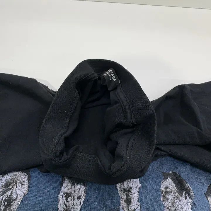 Balenciaga Balenciaga SS21 Printed Long Sleeve T-Shirt 0079-2507 Size US S / EU 44-46 / 1 - 5 Thumbnail
