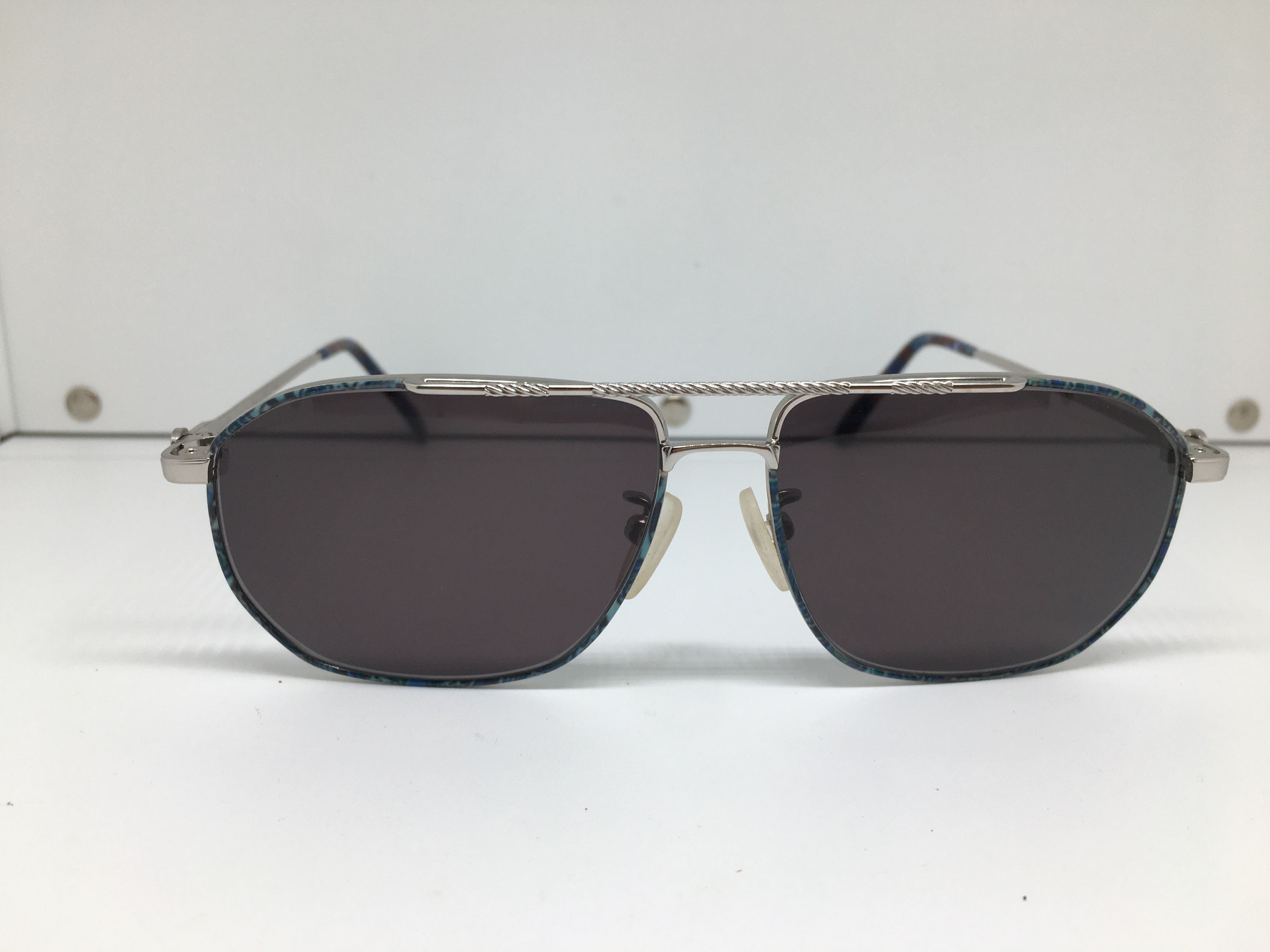 Playboy Vintage 90s Playboy USA NEW YORK PB001 Aviator Sunglasses Size ONE SIZE - 2 Thumbnail