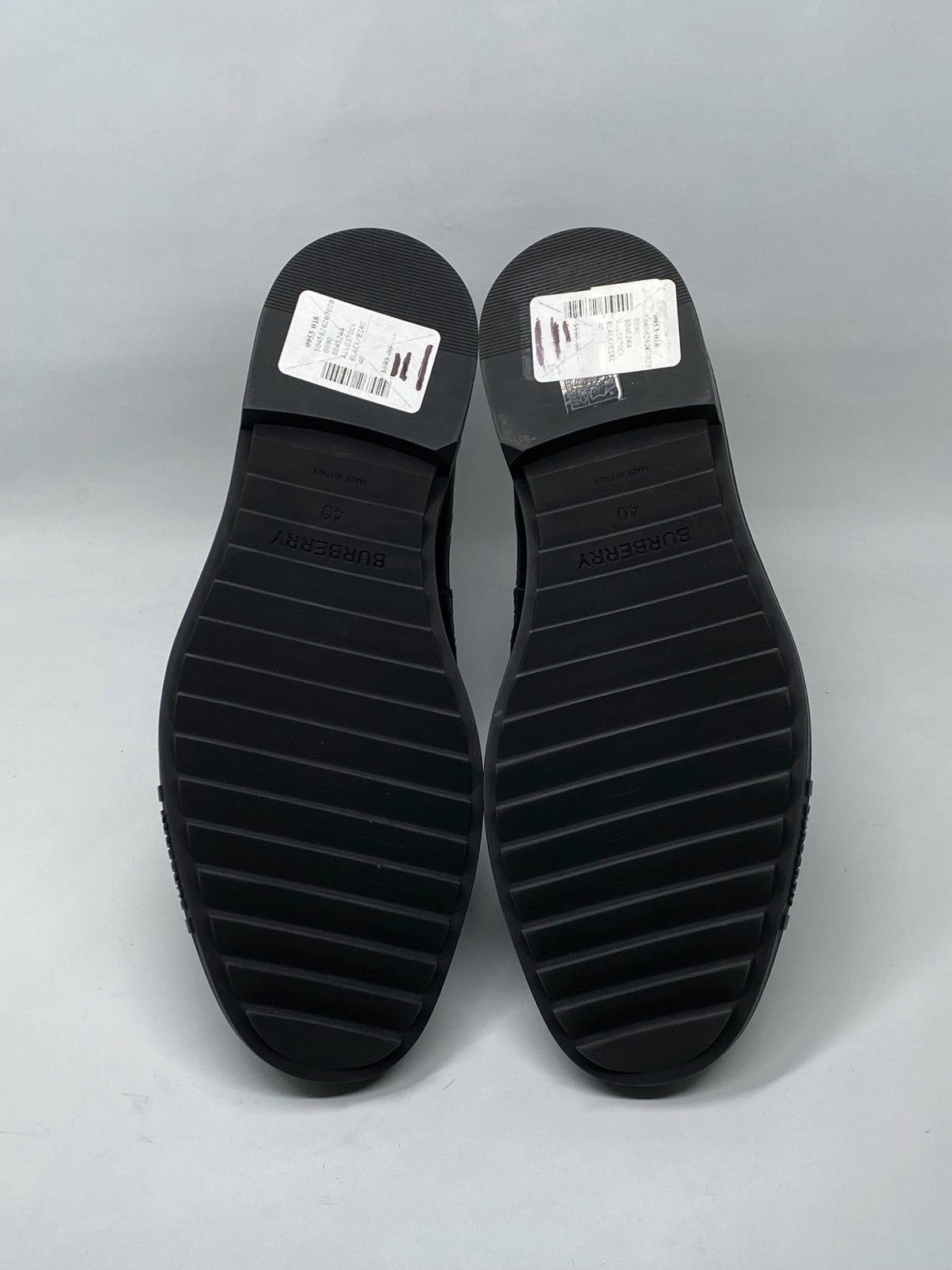 Burberry Burberry Men's Allostock Chelsea Boots size 40/us size 7 Size US 7 / EU 40 - 16 Thumbnail