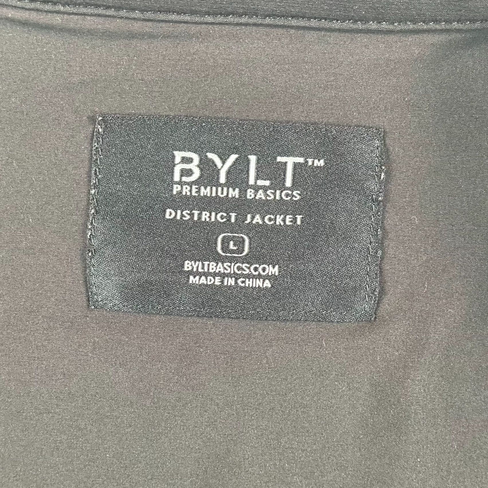 Vintage BYLT District Jacket Men Large Black Polyester Softshell Snap Collared Lightweight Pockets Full Zip Windbreaker Regular Fit Size US L / EU 52-54 / 3 - 2 Thumbnail