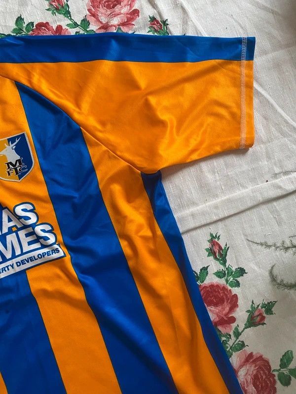 Errea Mansfield Town Errea 2010-11 Home Shirt Vintage Soccer XL Size US XL / EU 56 / 4 - 4 Thumbnail