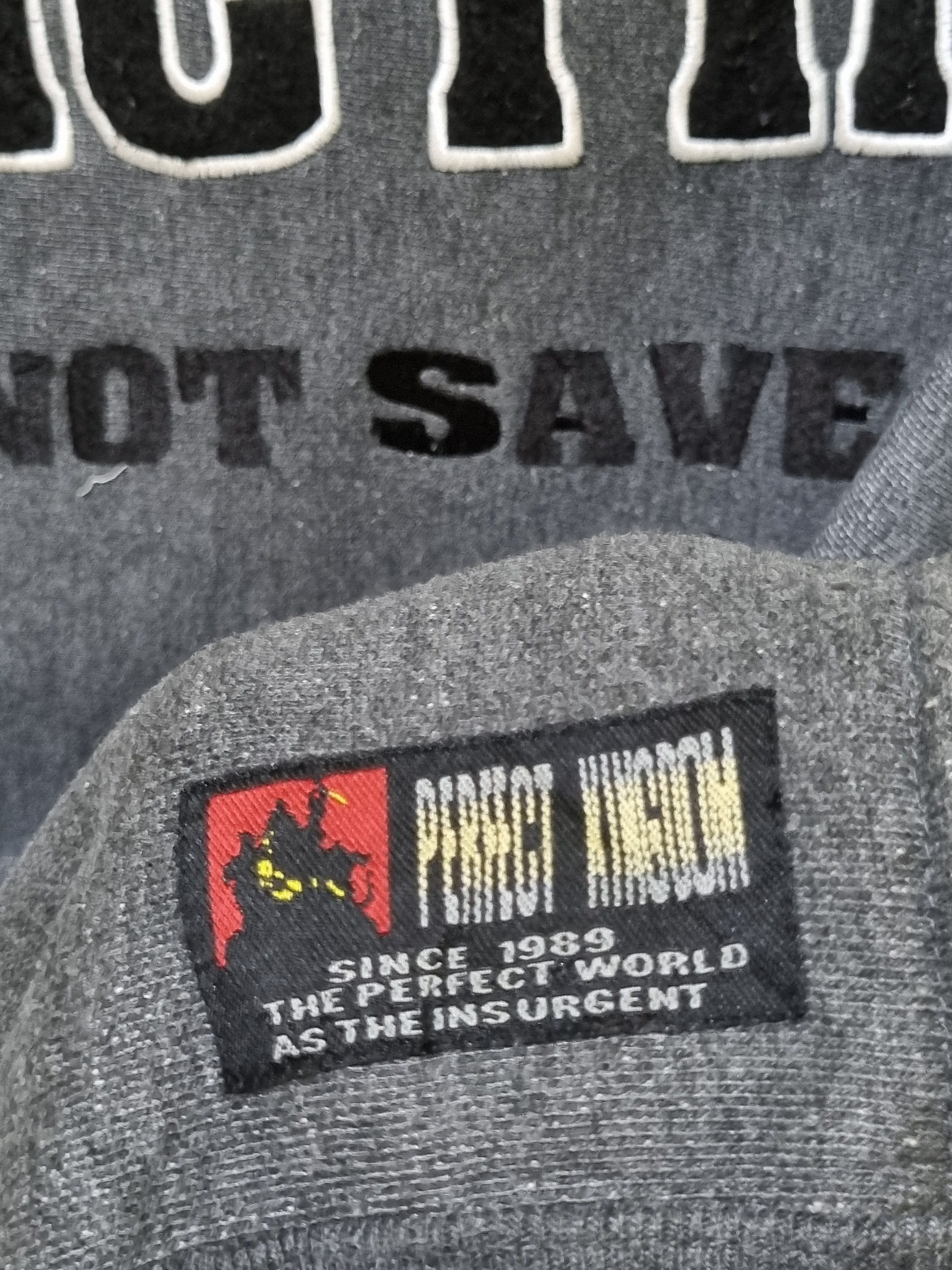 Japanese Brand Vintage Victim Perfect Kingdom Hoodie Size US L / EU 52-54 / 3 - 6 Thumbnail
