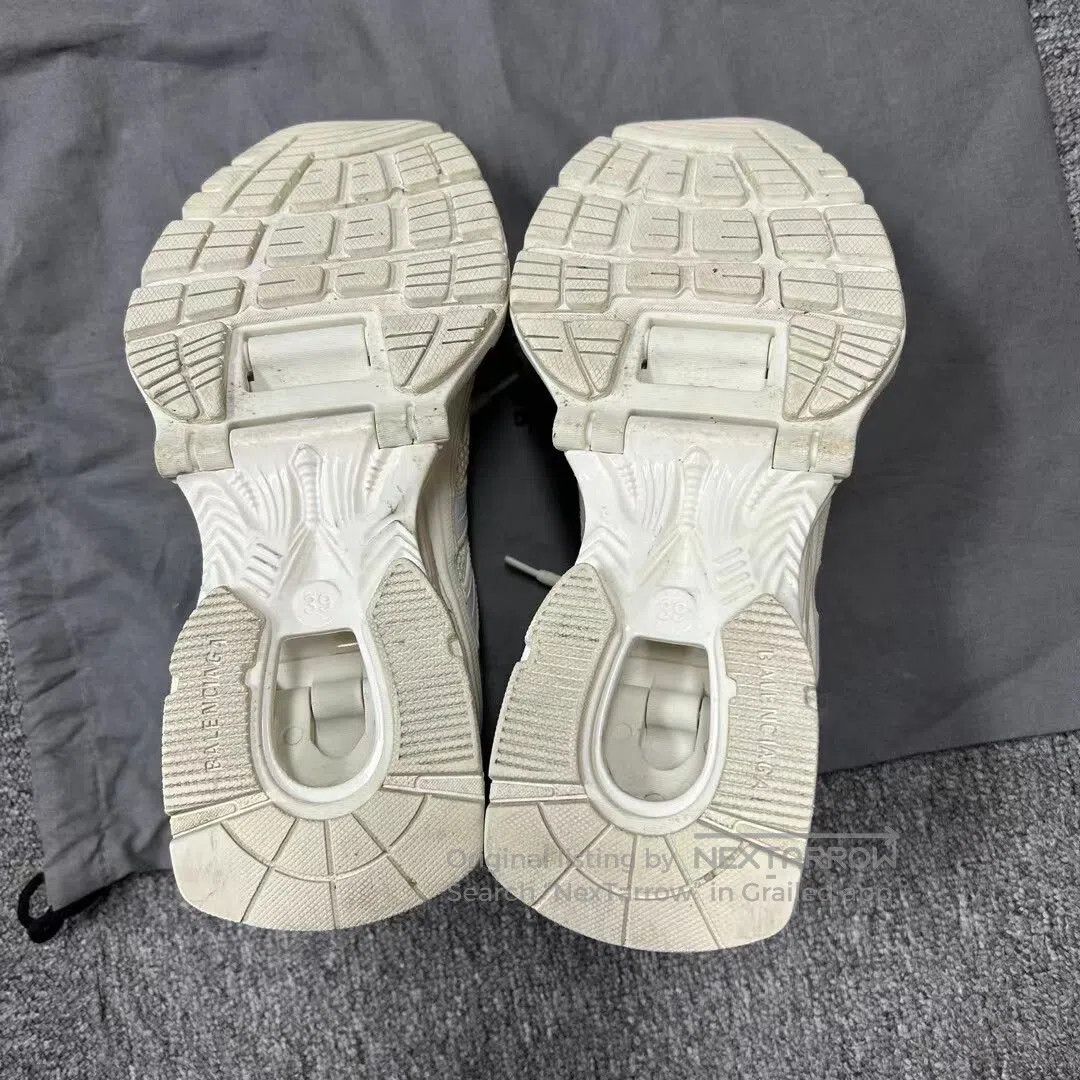 Balenciaga Balenciaga Beige, aged-style spring-style dad shoes| Size US 6 / EU 39 - 4 Thumbnail