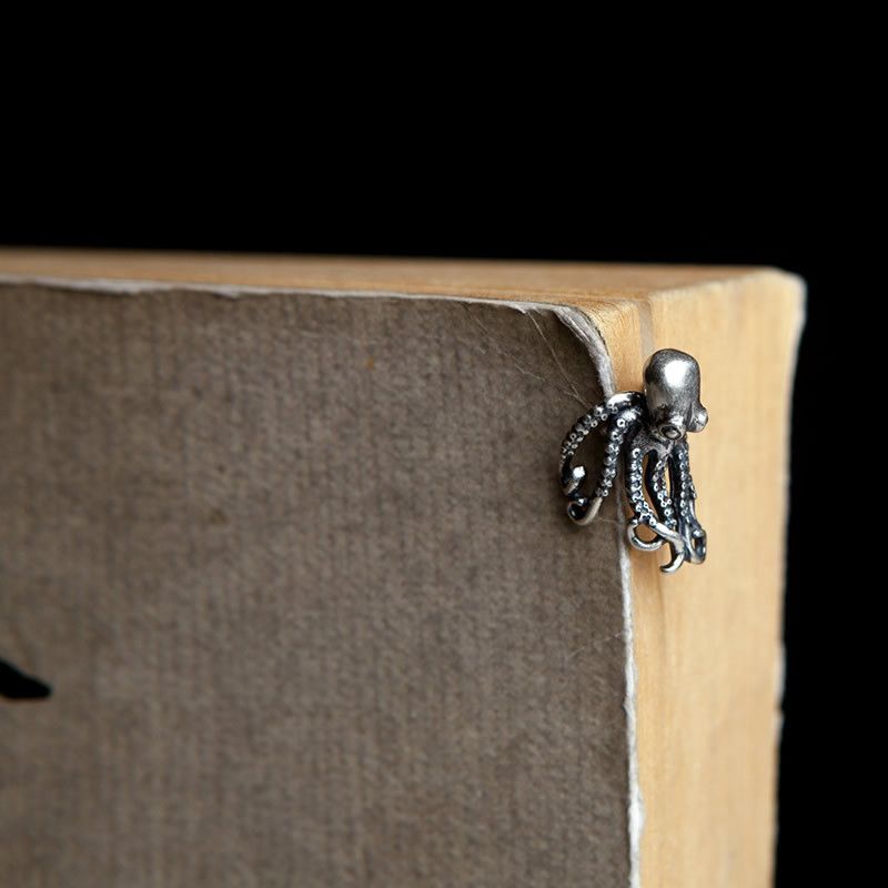 Jewelry Sea monster octopus Rare Earrings One Pairs Chrome Jewelry Size ONE SIZE - 4 Thumbnail