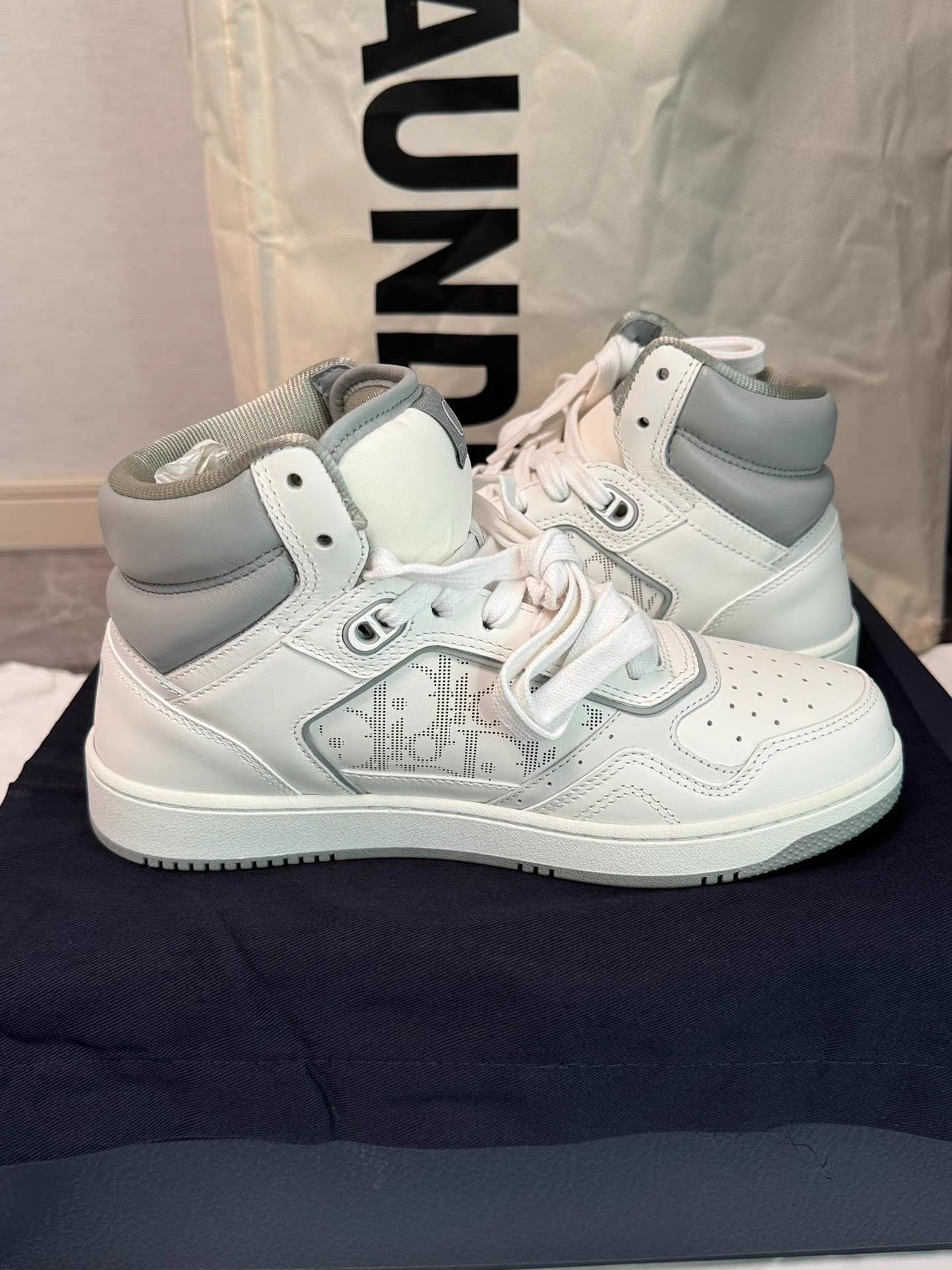 Dior DIOR B27 High-Top Sneakers K6 Size US 8 / IT 38 - 7 Thumbnail