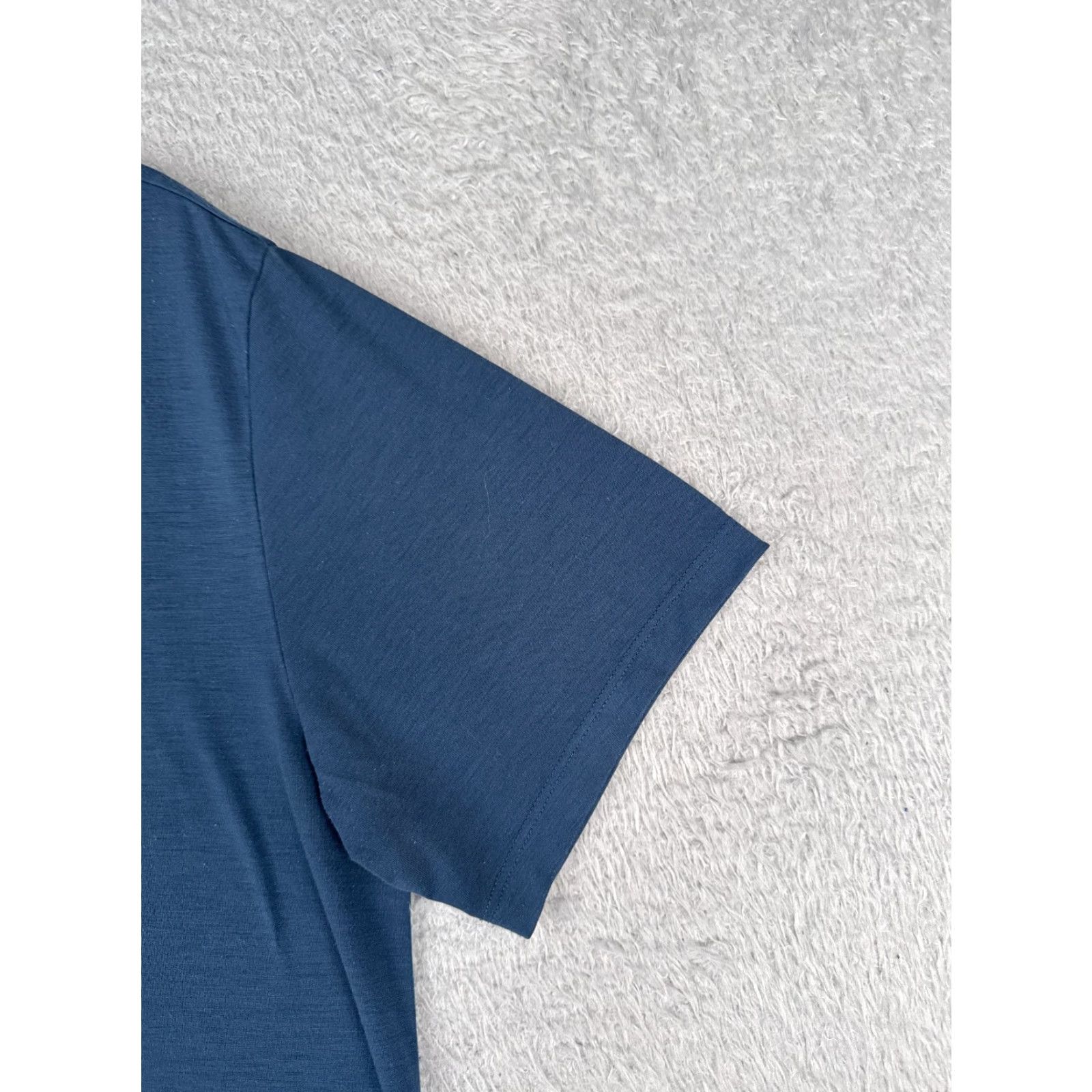 The North Face The North Face Men Shirt Small Petite Blue Short Sleeve Crew Poly Blend T-Shirt Regular Logo Jersey Polyester Blend Size US S / EU 44-46 / 1 - 2 Thumbnail