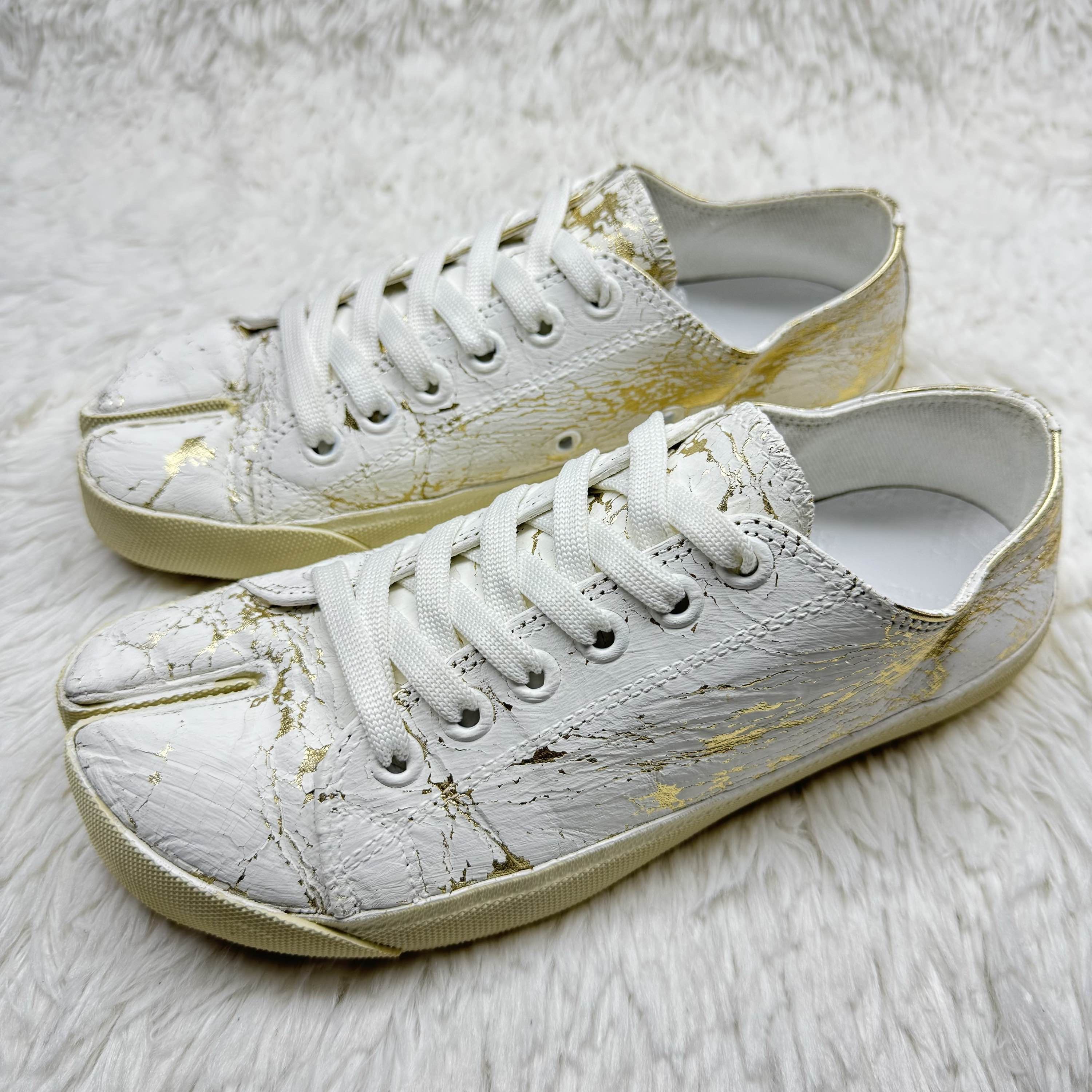 Maison Margiela Maison Margiela Gold Crack Tabi Sneakers Size 38 Size US 8 / IT 38 - 1 Thumbnail