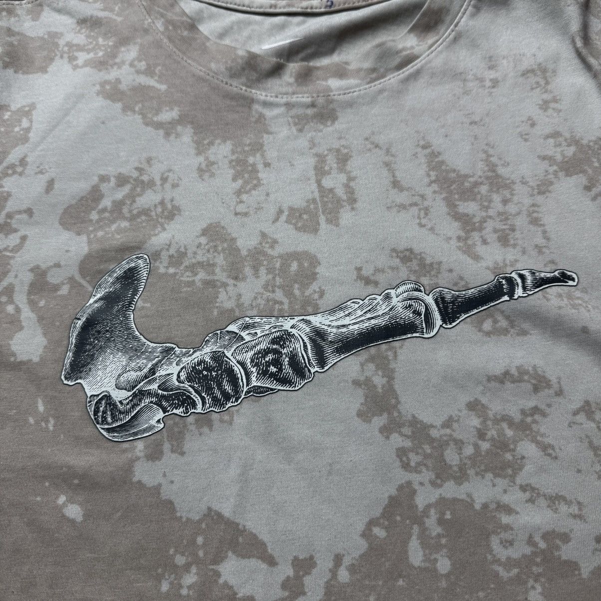 Nike × Vintage vintage 90s y2k nike tie die t shirt big logo bone print Size US M / EU 48-50 / 2 - 3 Thumbnail