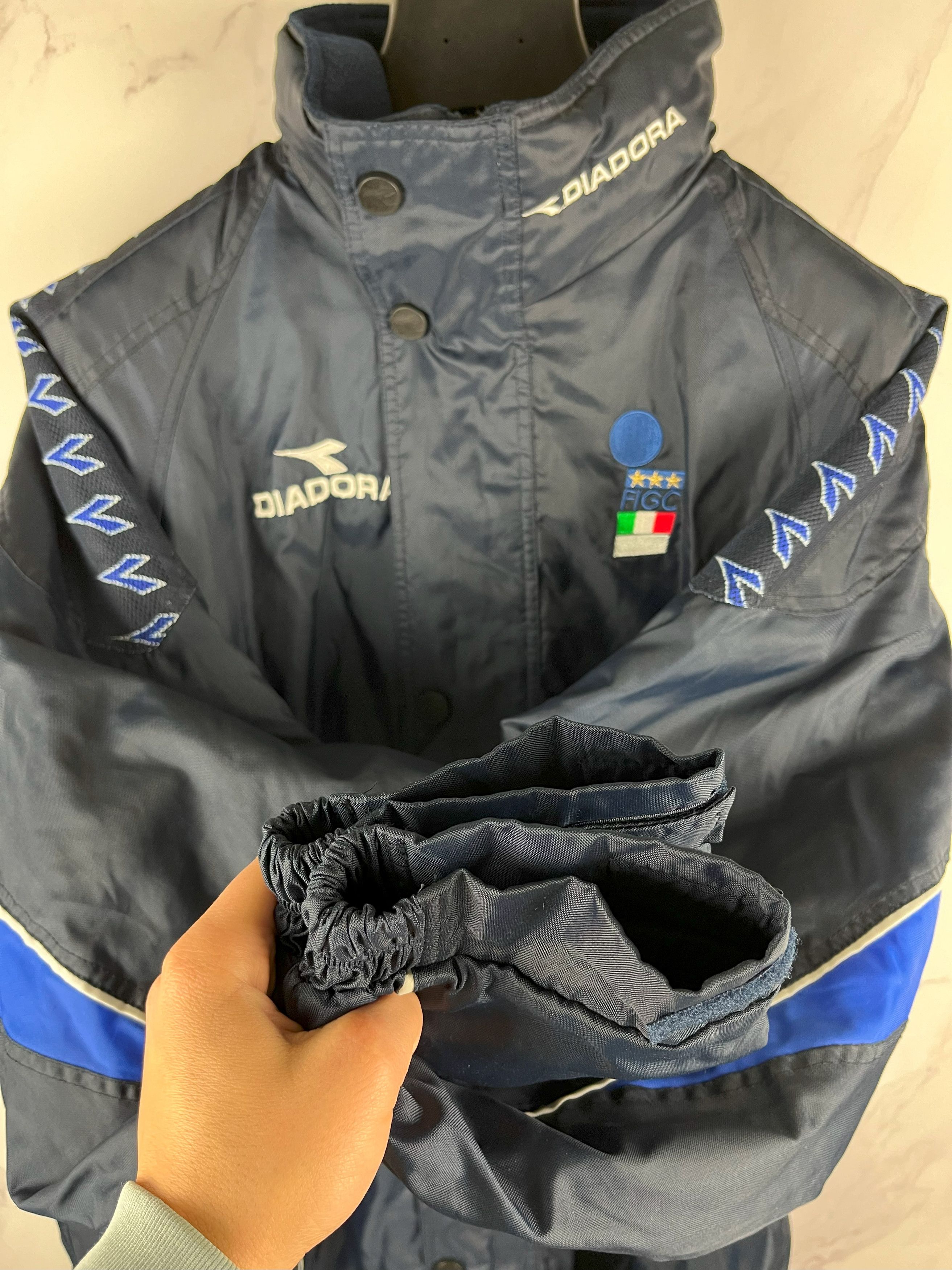 Diadora Vintage Diadora Italy FIGC Long Jacket Big Logo Size M Size US M / EU 48-50 / 2 - 12 Thumbnail