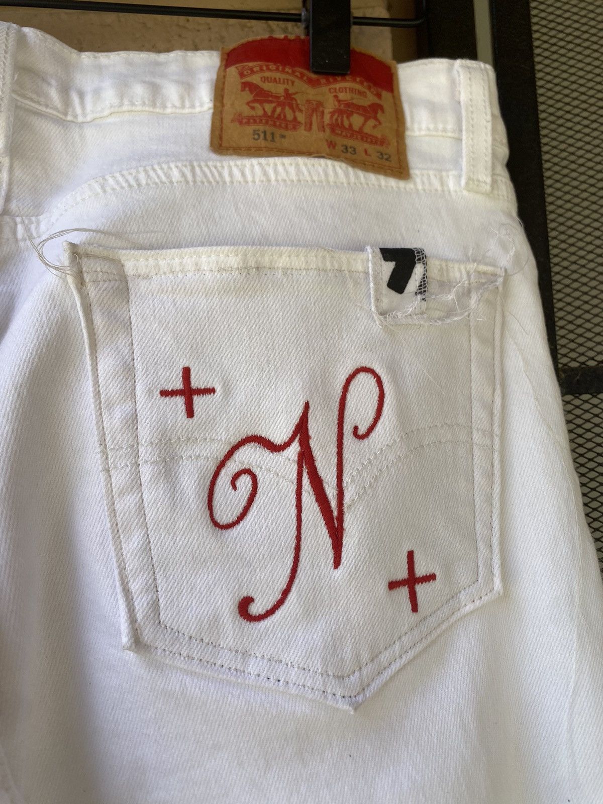 Other “no judgement” flared jeans Size US 33 - 7 Thumbnail
