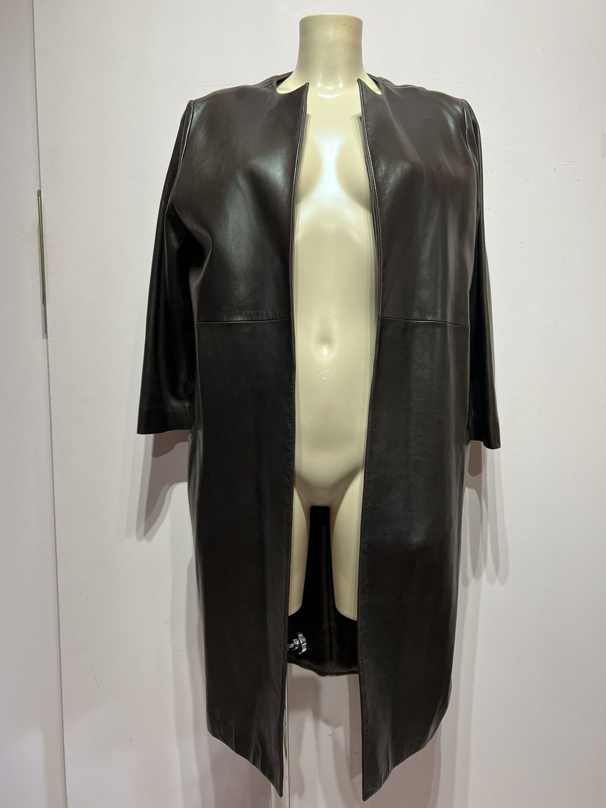 Yves Saint Laurent Yves Saint Laurent leather jacket Size M / US 6-8 / IT 42-44 - 1 Thumbnail