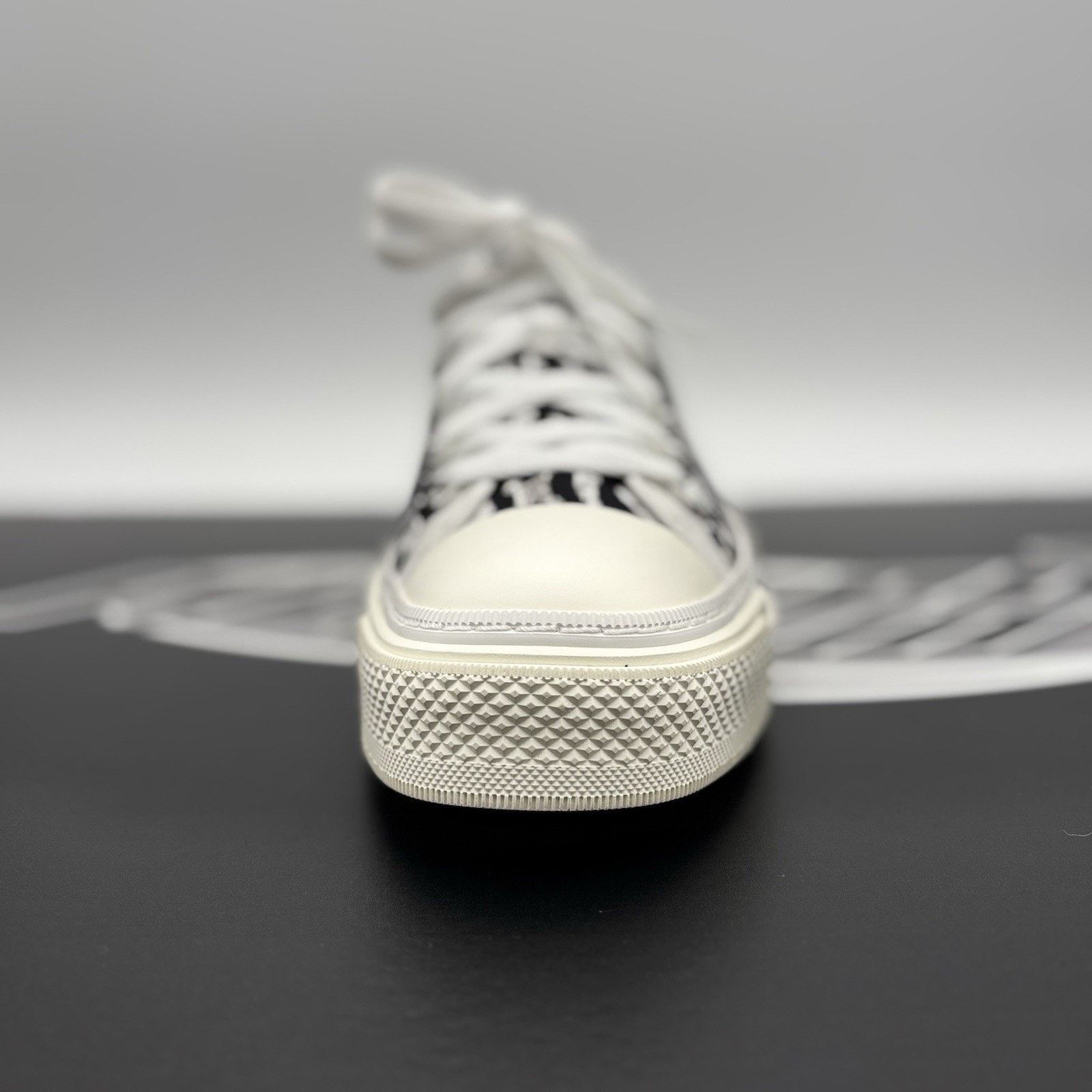 Amiri Amiri Court Low ' White Leopard ' | EXCELLENT CONDITION! Size US 10 / EU 43 - 15 Thumbnail