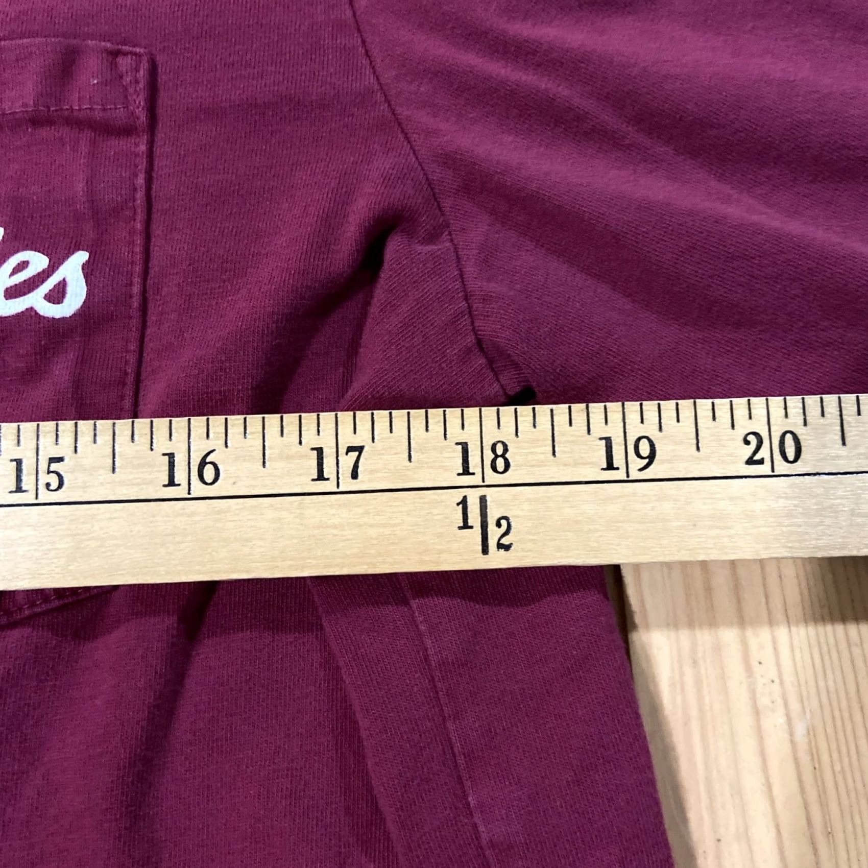 Chubbies Chubbies T-Shirt Crew Neck Long Sleeve Size M Weekend Sky/Thigh Out Red Size US M / EU 48-50 / 2 - 5 Thumbnail